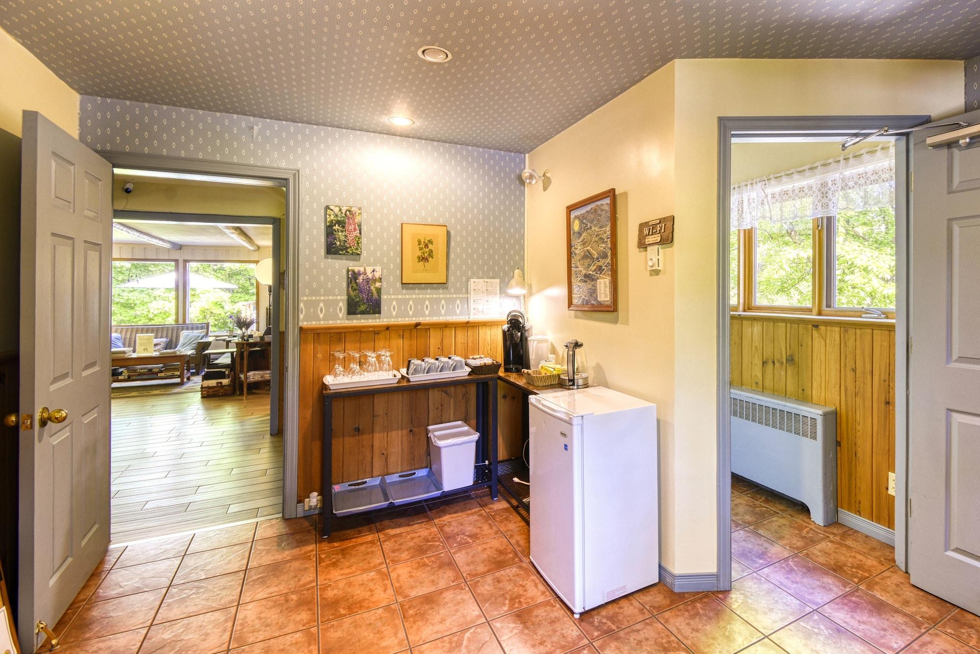 Bar/Salón Auberge Le Lupin B&B