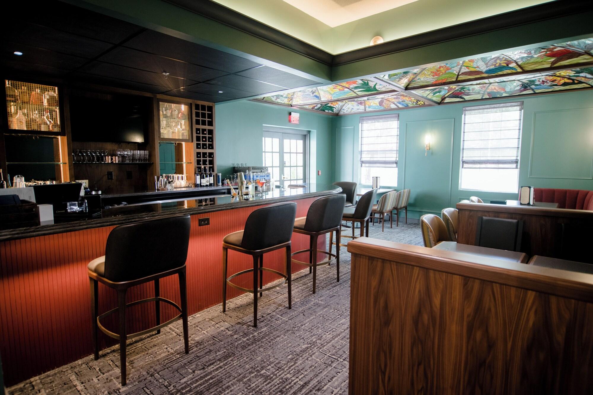 Bar/Salón La Tourelle Inn & Spa