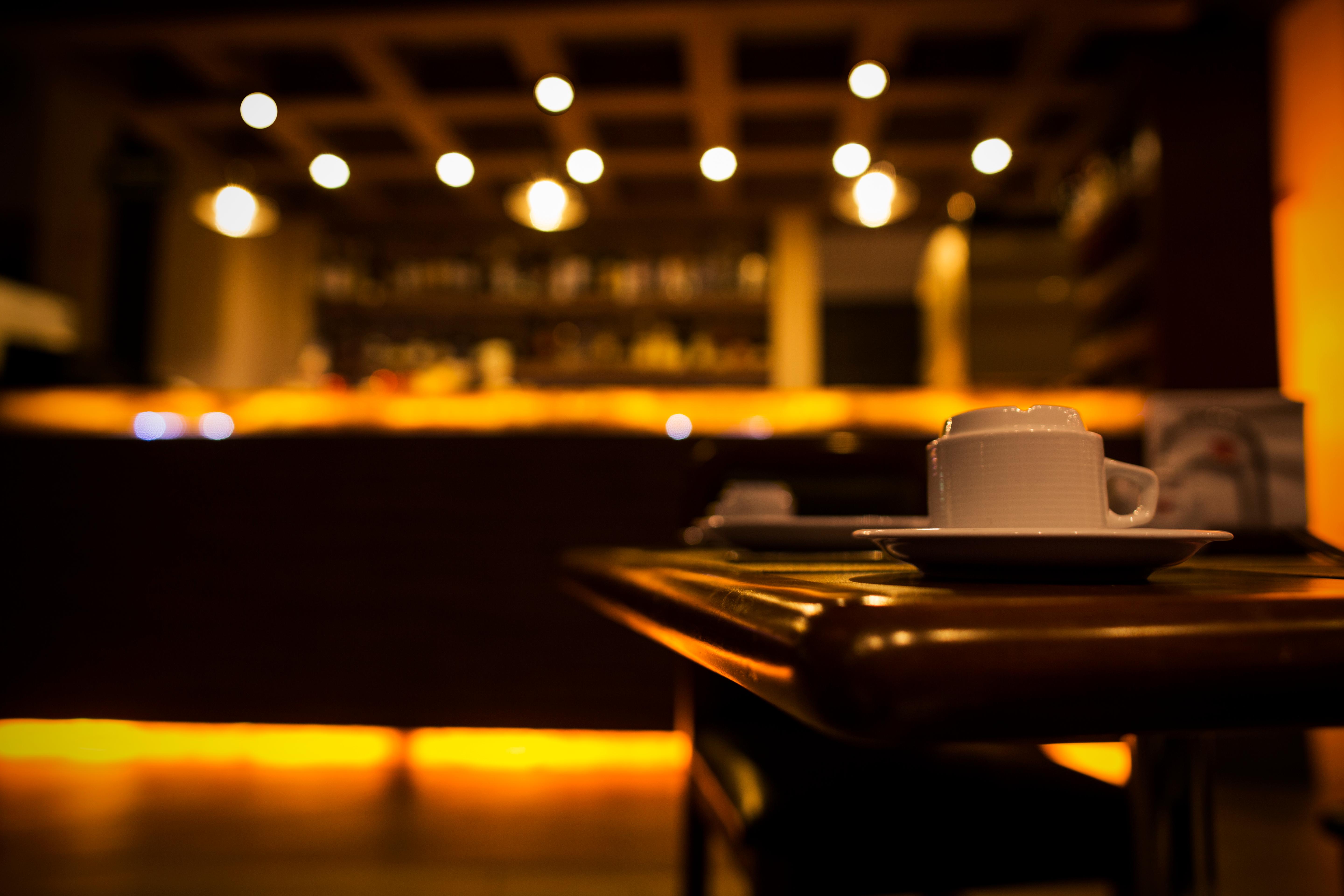 Bar/Salón Abastos Plaza