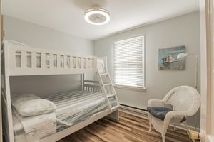 Alquiler Vacacional - Elegant Cozy 3-BR, 2BTH Home with Patio & Hot Tub