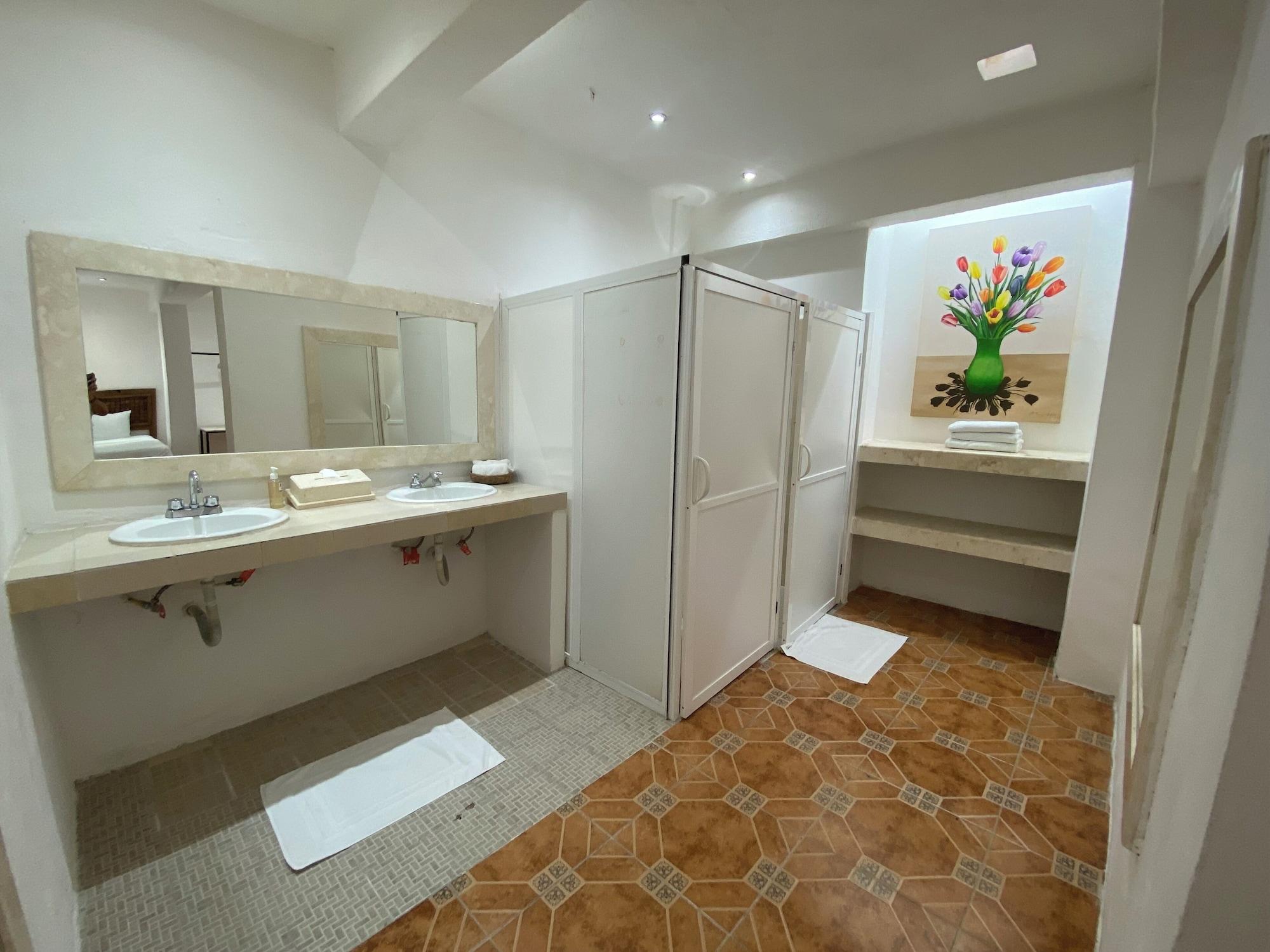 Equipamiento de Habitación Hotel La Catedral Merida