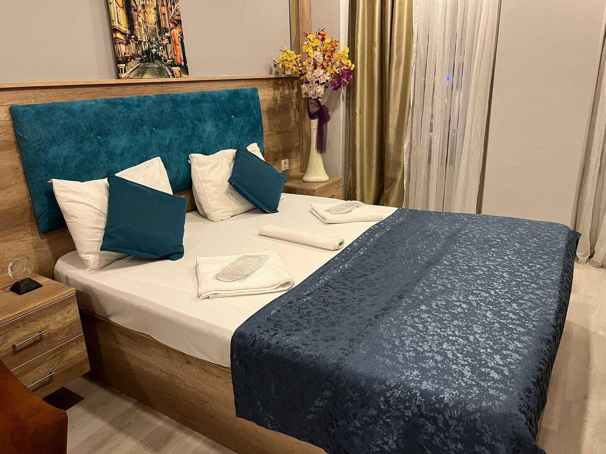 Habitación Destinia Pera Suites