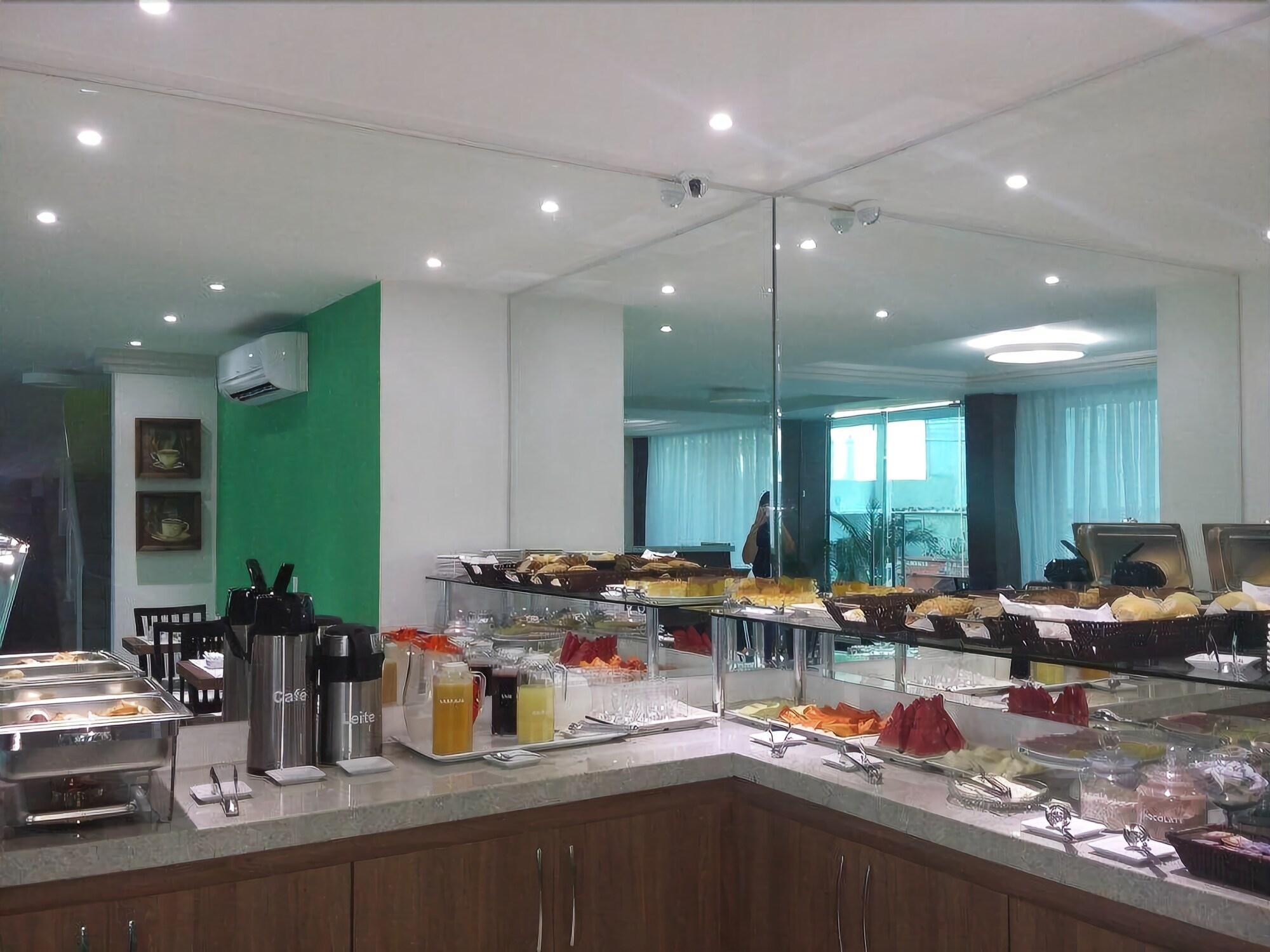 Restaurant Gaia Suites Macaé