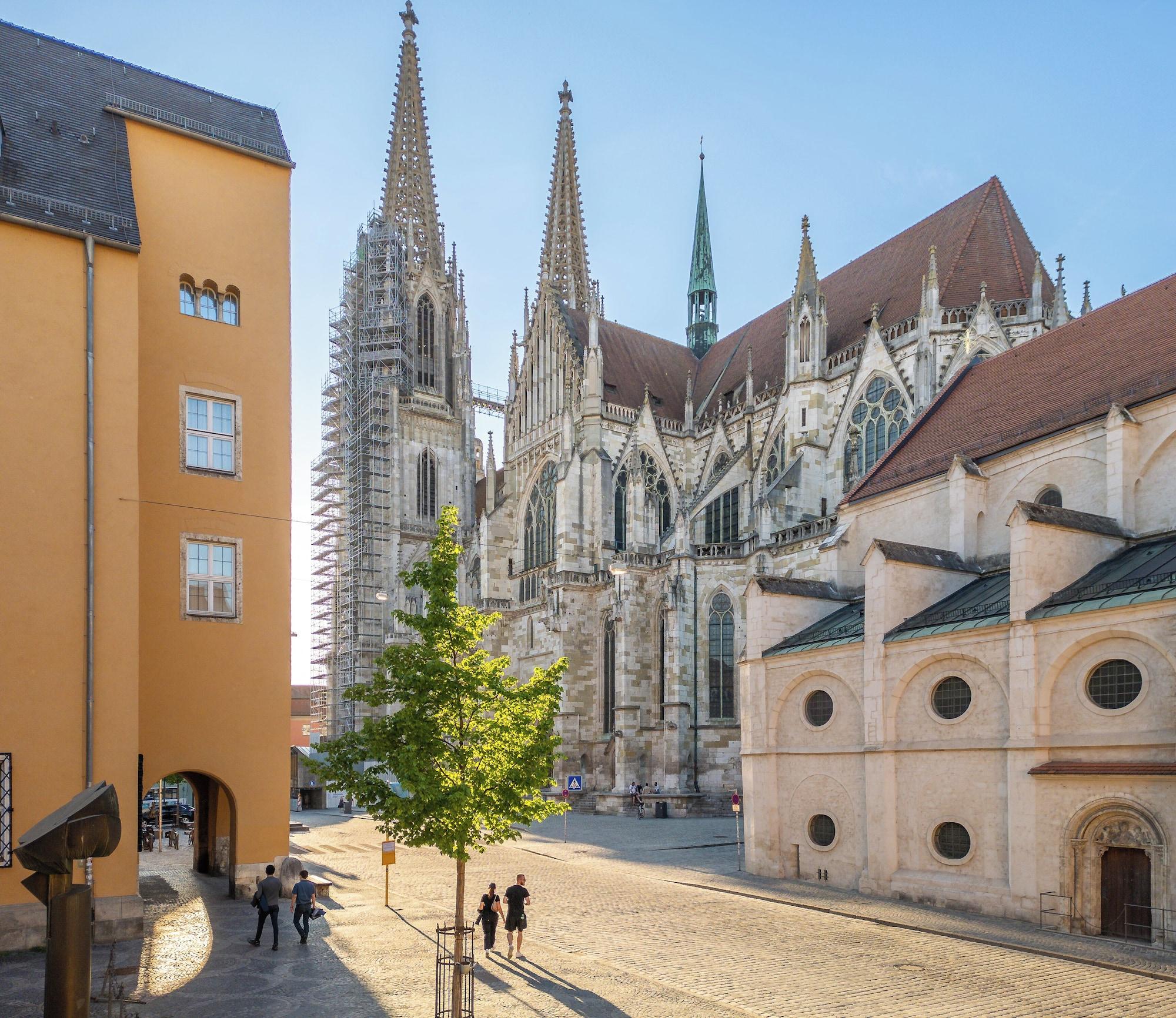 Vista Exterior Hotel Regensburg Herzogshof am Dom