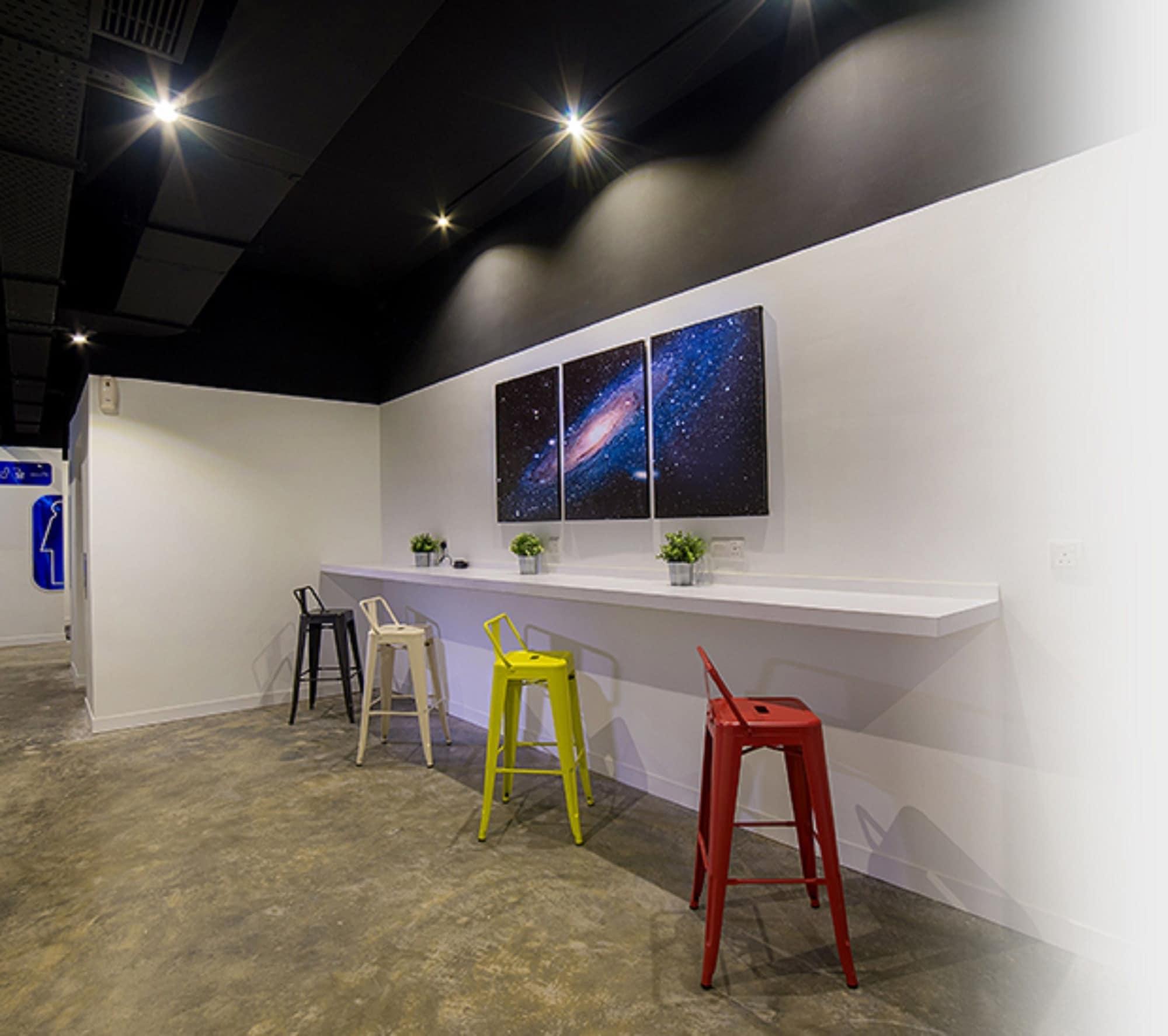 Bar/Salón Riccarton Capsule Hotel