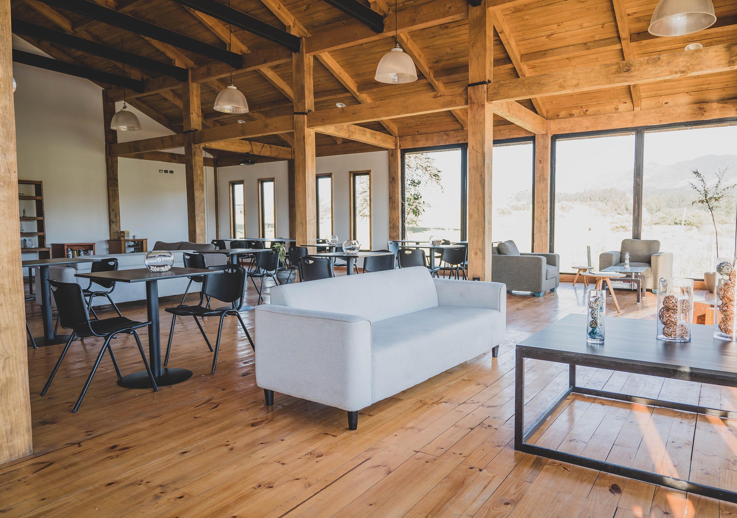 Vista Lobby Hotel Puerto Madera