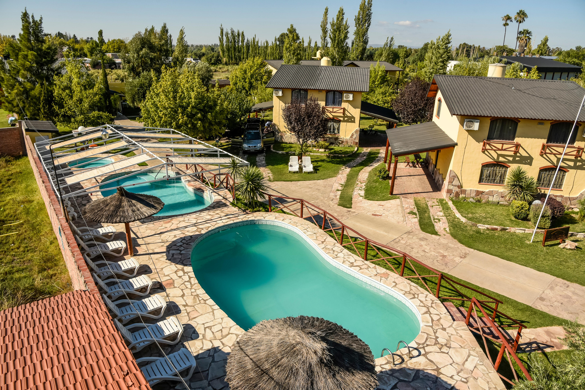 Vista Piscina Complejo Turístico Los Troncos