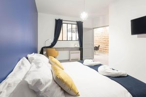 Alquiler Vacacional - ☆VILLA LAFAILLE☆LUXURY T3 HYPERCENTRE, STATION, WIFI, AIR CONDITIONING, NETFLIX