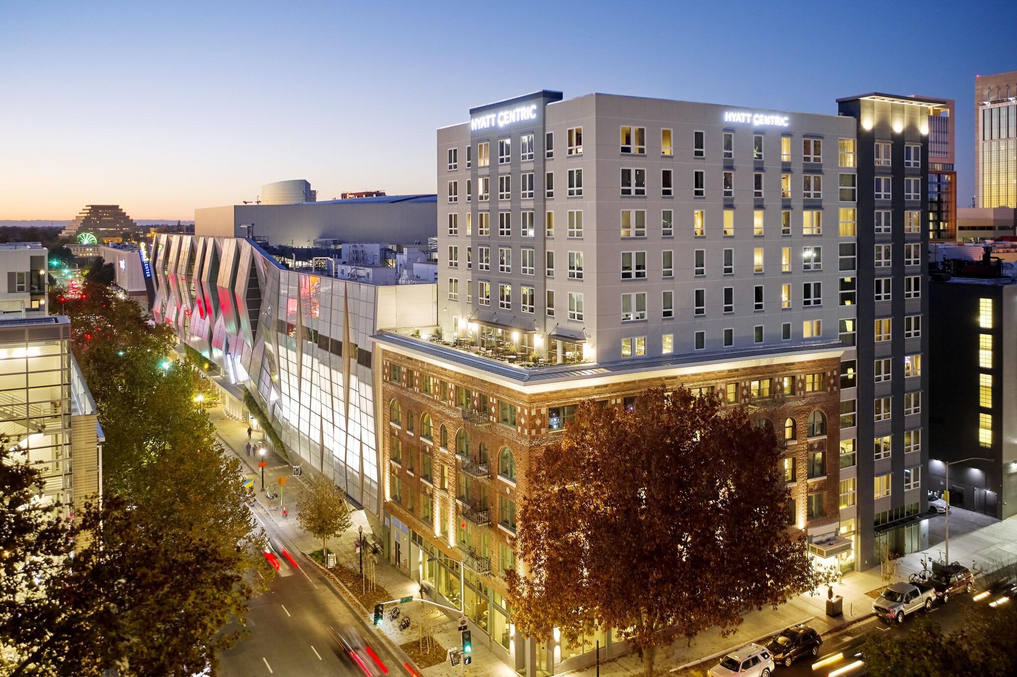 Vista Exterior Hyatt Centric Downtown Sacramento