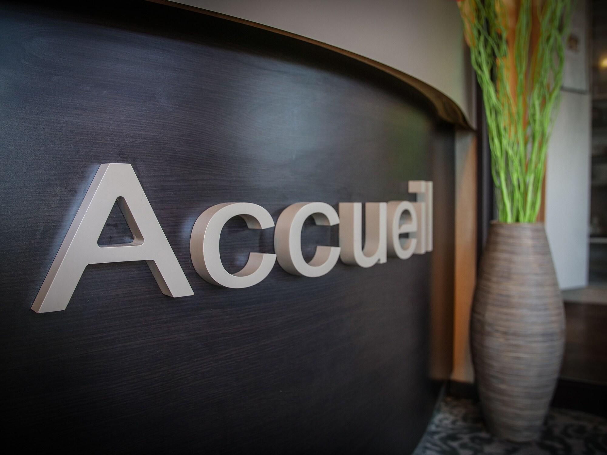 Vista Lobby Hôtel Inn Design Mâcon Nord