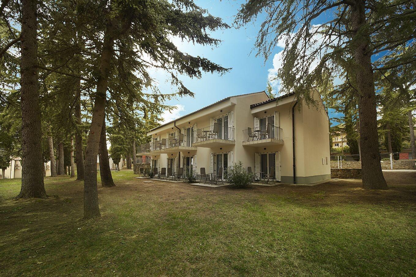 Vista Exterior Villa Cedra - Hotel & Resort Adria Ankaran