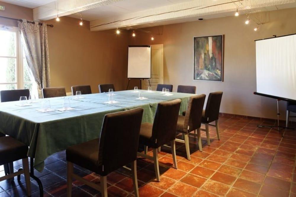 Sala de Reuniones La Bergerie