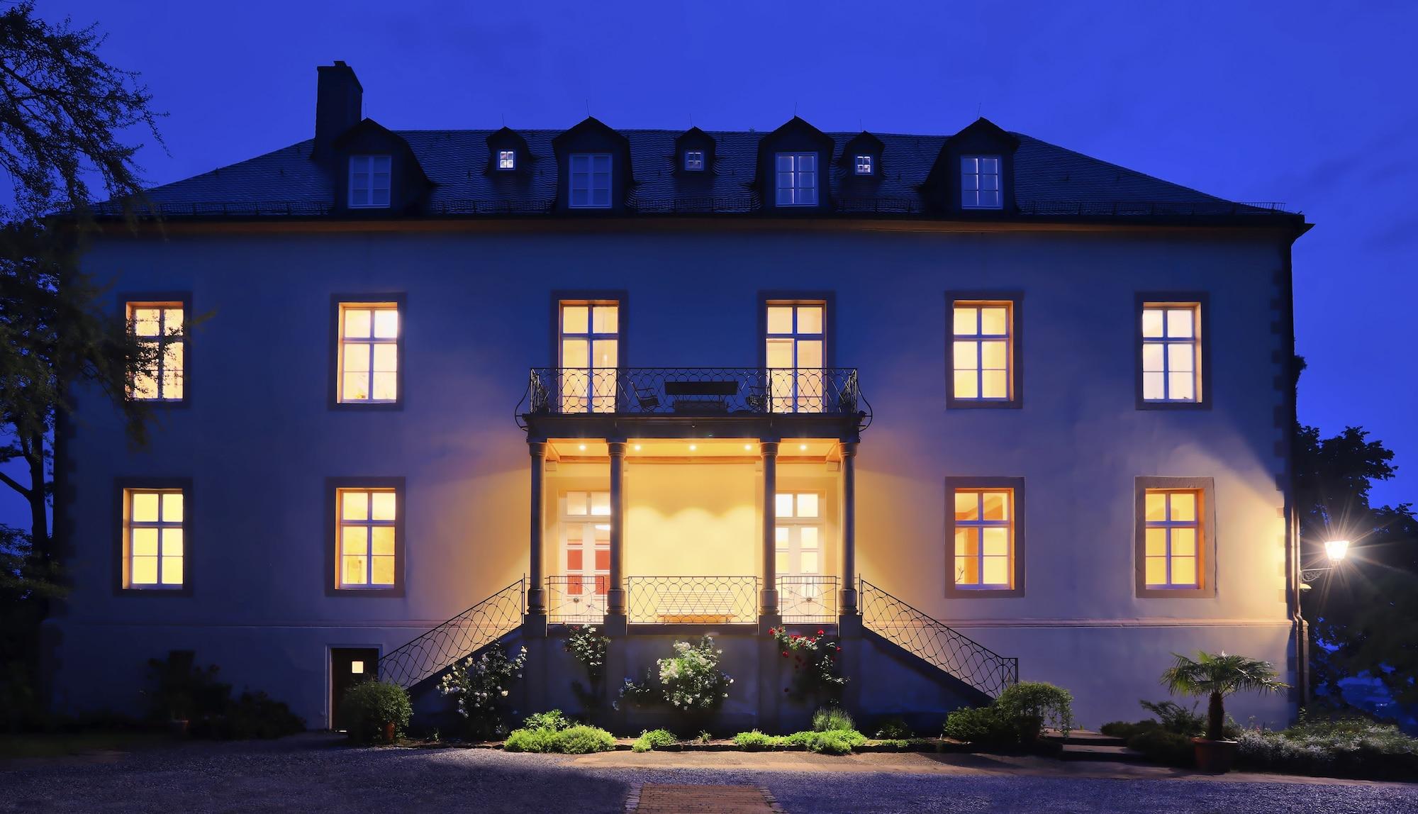 Vista Exterior Hotel Brunnenhaus Schloss Landau