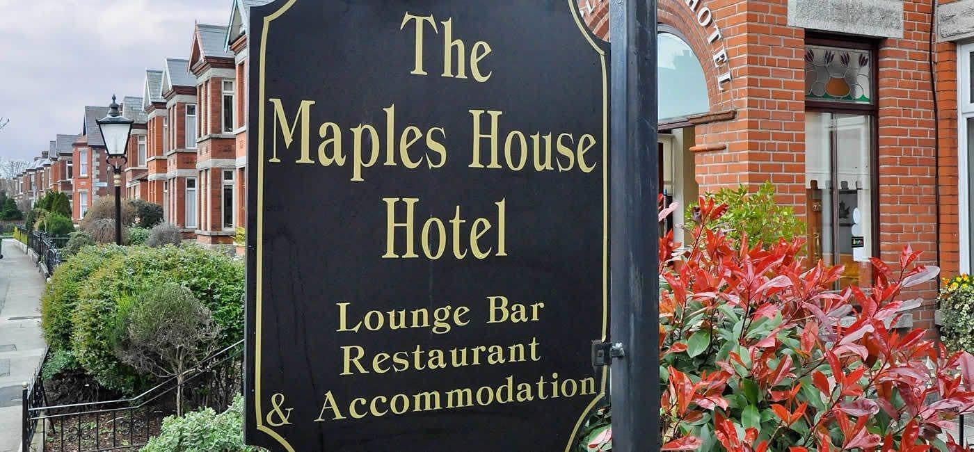 Vista Exterior Maples House Hotel