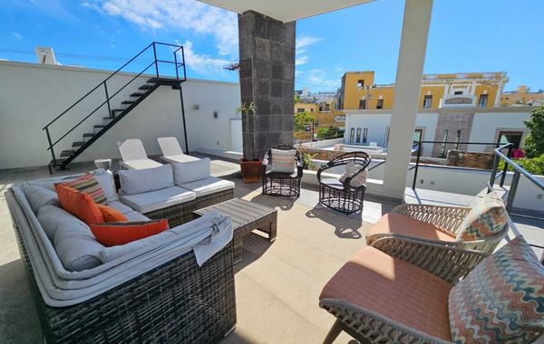 Stylish Home with Roof-Top Terrace - Historic Centre - Hoteles cerca de Playa Isla de la Piedra en Mazatlán