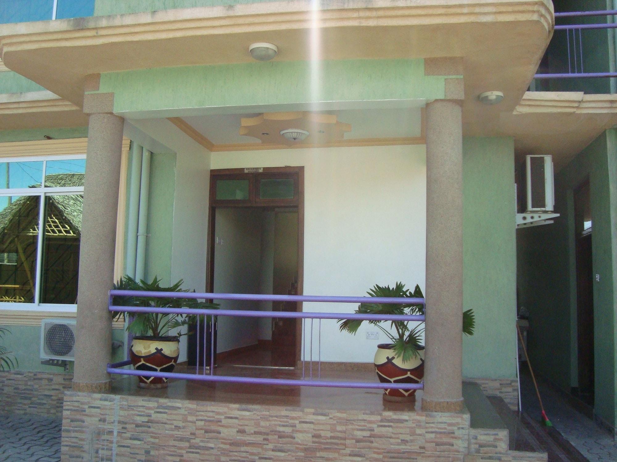 Vista Exterior Naam Suite Motel - Adults Only