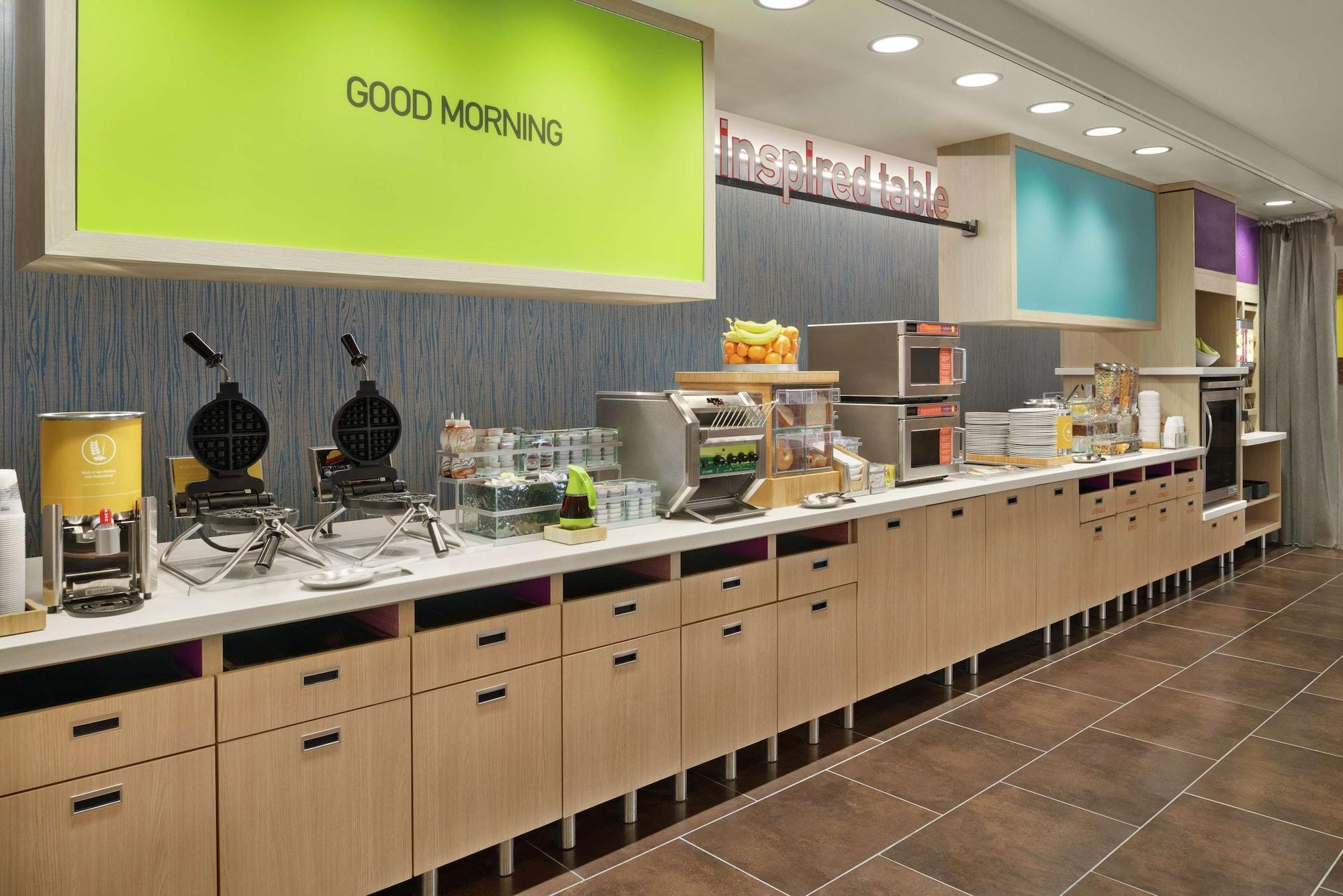 Restaurant Home2 Suites by Hilton Brooklyn Park Minneapolis
