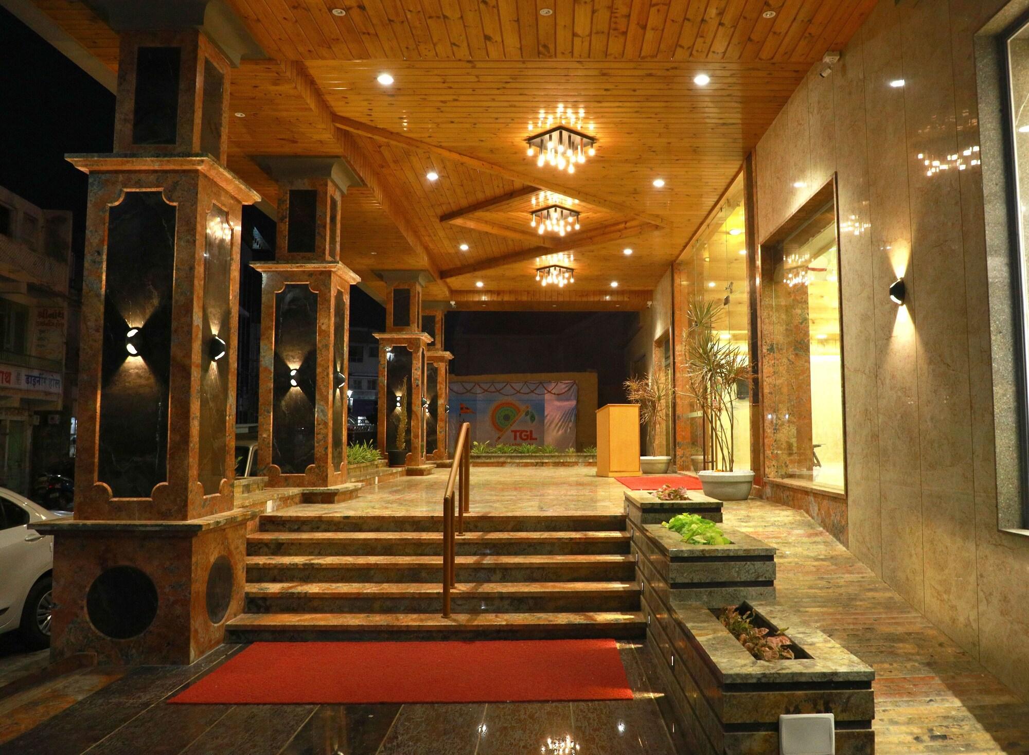 Vista Exterior Hotel The Grand Ladhukara