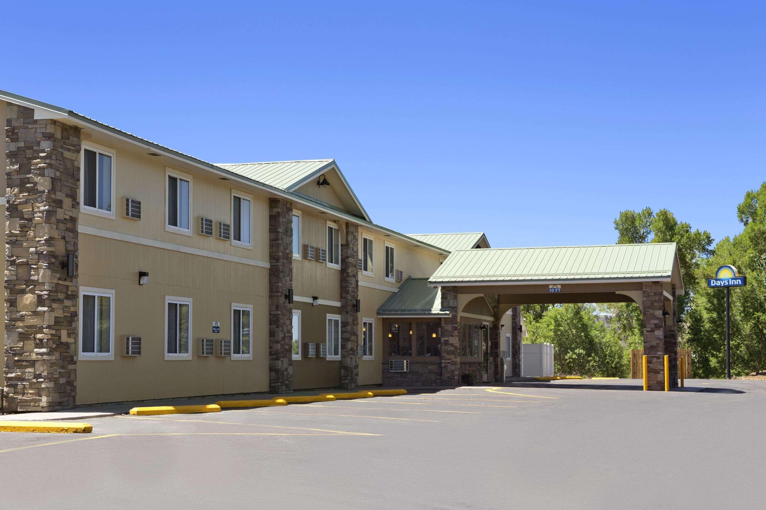 Vista Exterior Days Inn & Suites By Wyndham Gunnison