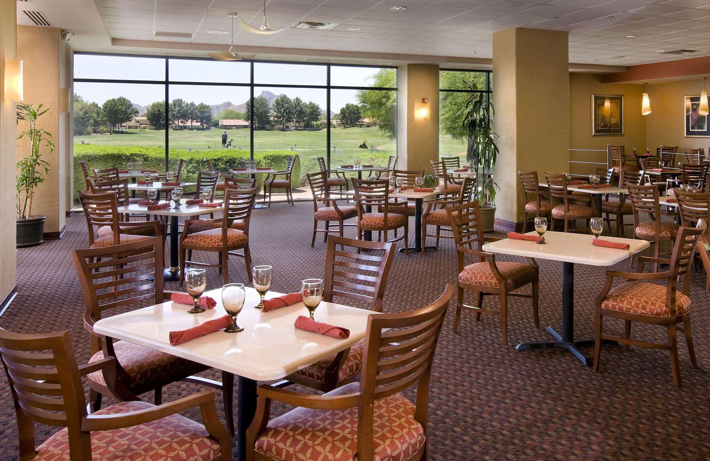 Restaurant Embassy Suites by Hilton Phoenix Scottsdale