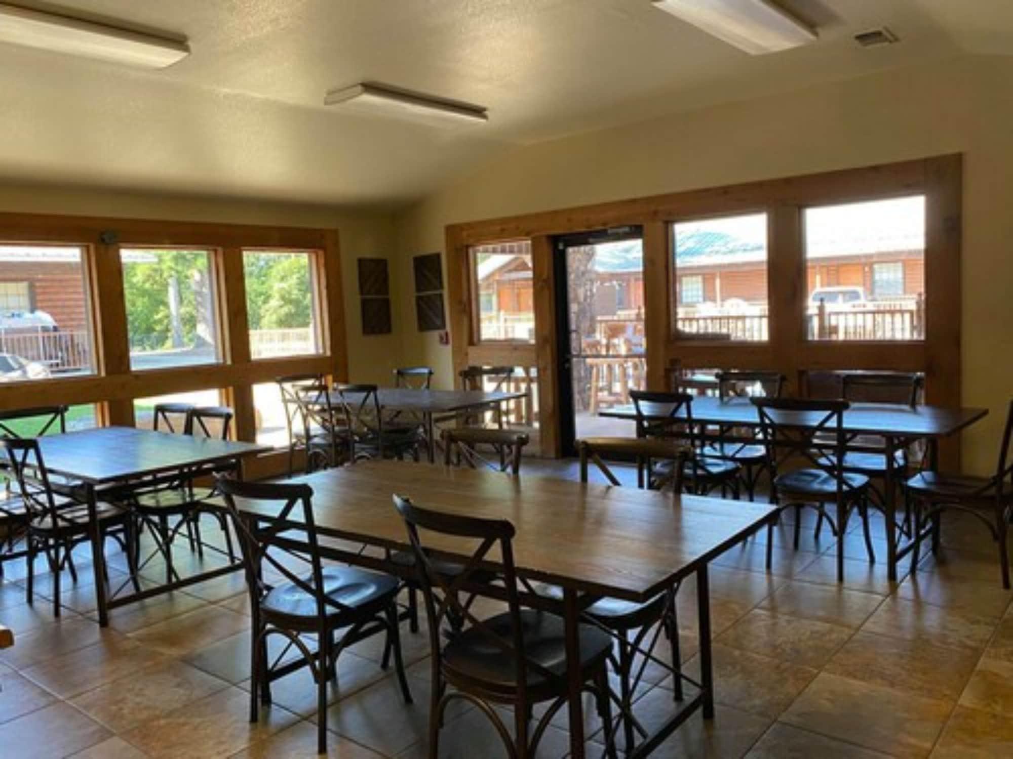 Sala de Reuniones New Hochatown Lodge