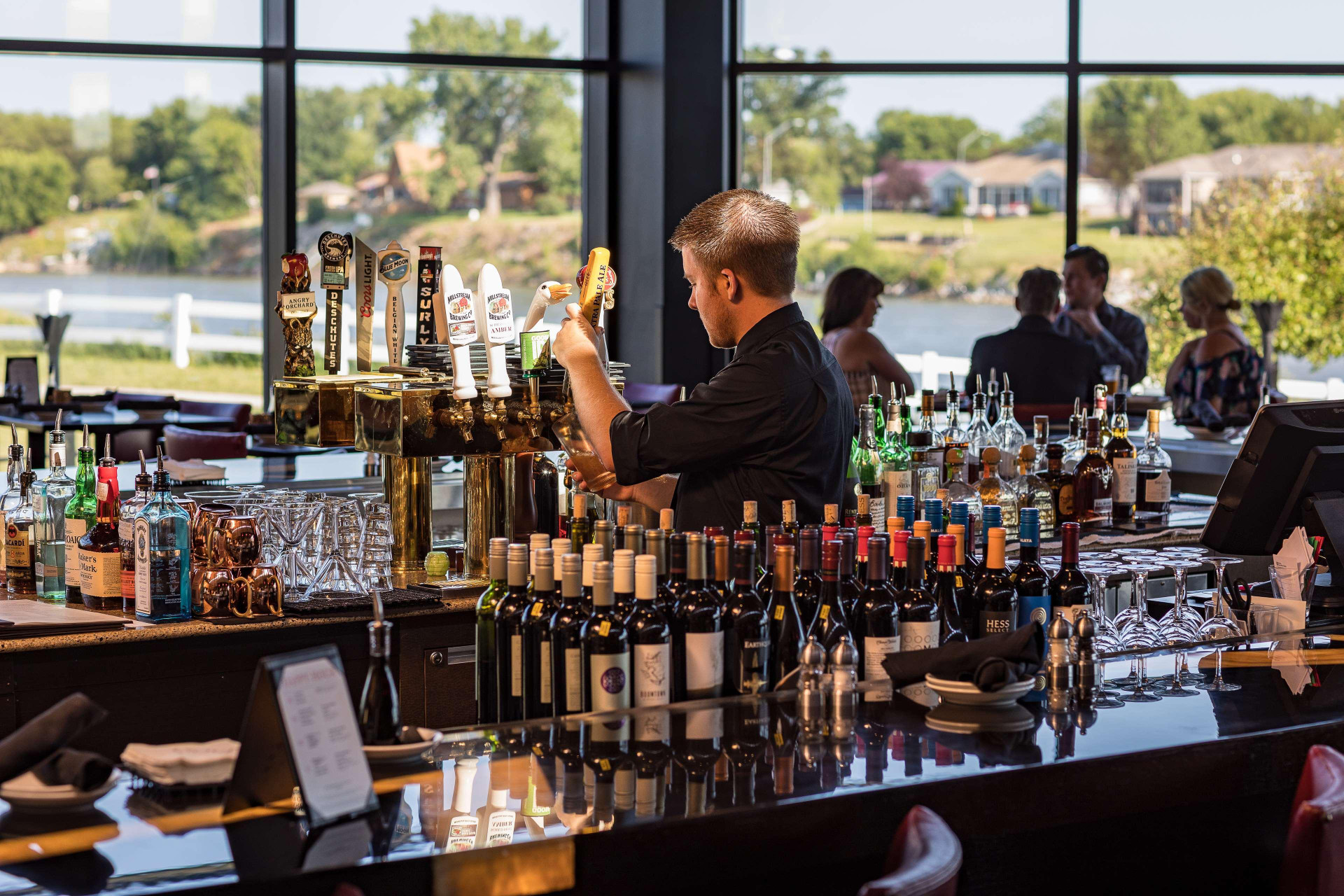 Restaurant Hilton Garden Inn Sioux City Riverfront