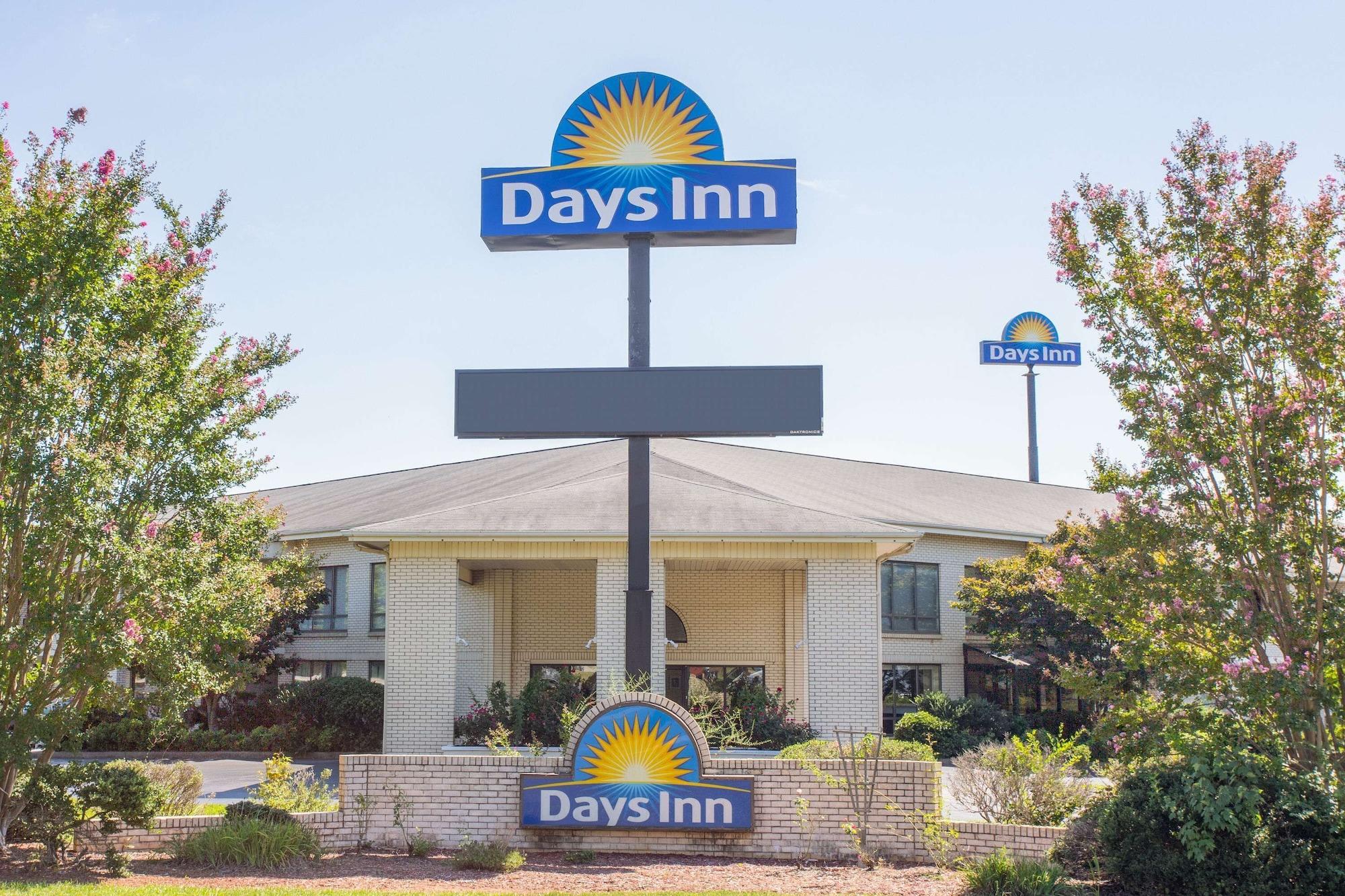 Varios Days Inn by Wyndham Spartanburg Waccamaw