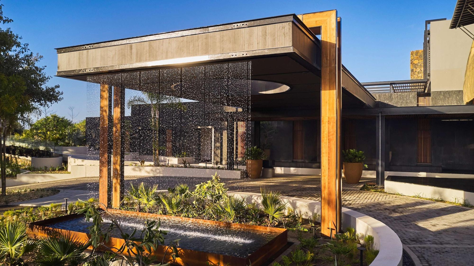 Vista Exterior LUX* Grand Baie