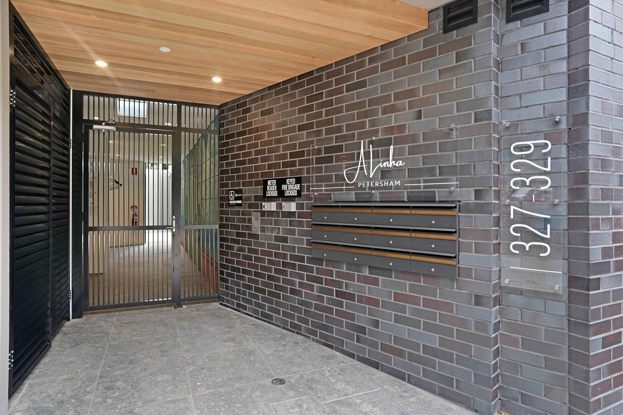 Vista Exterior A Linha Petersham