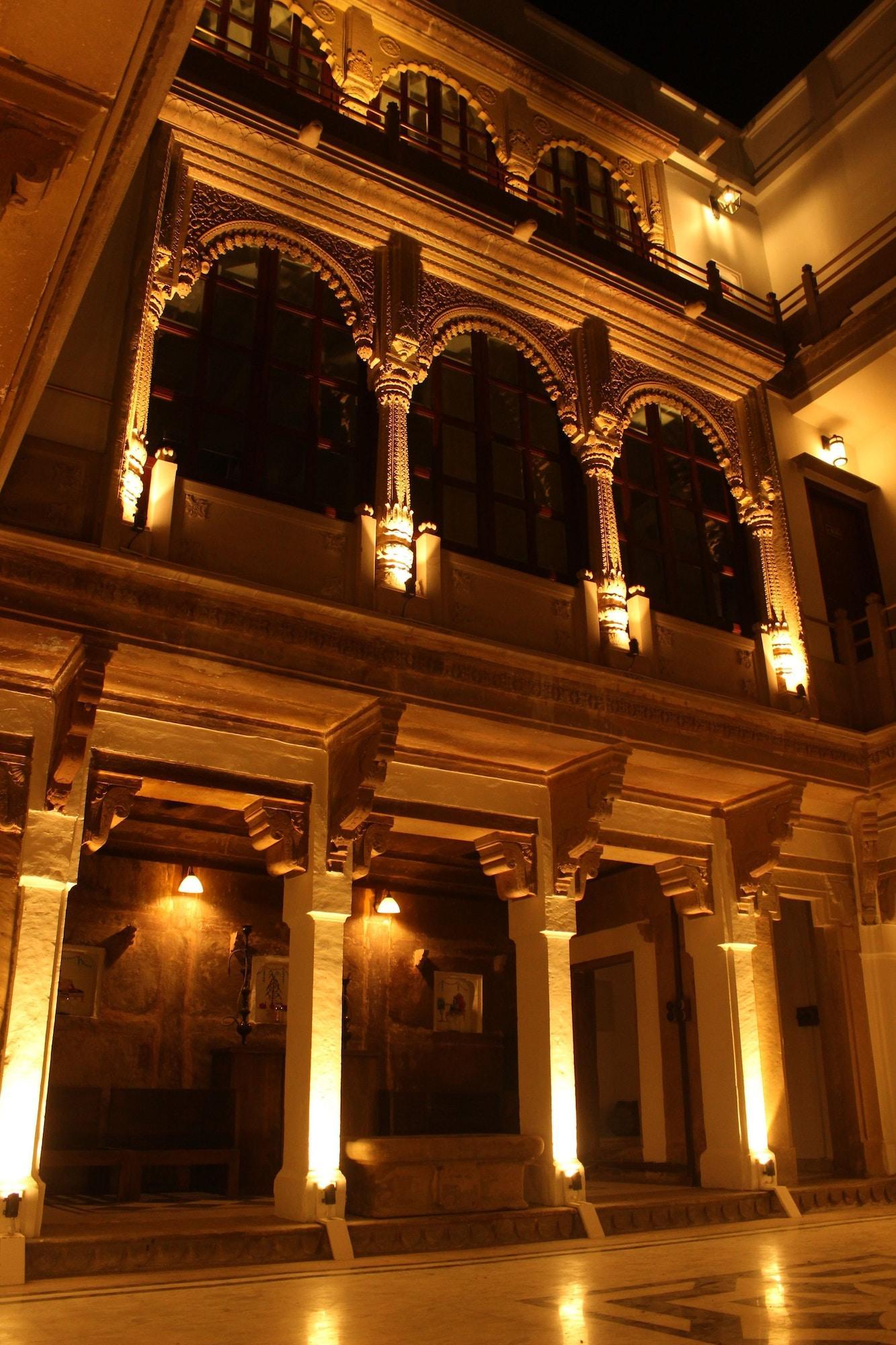 Vista Lobby Guleria Kothi