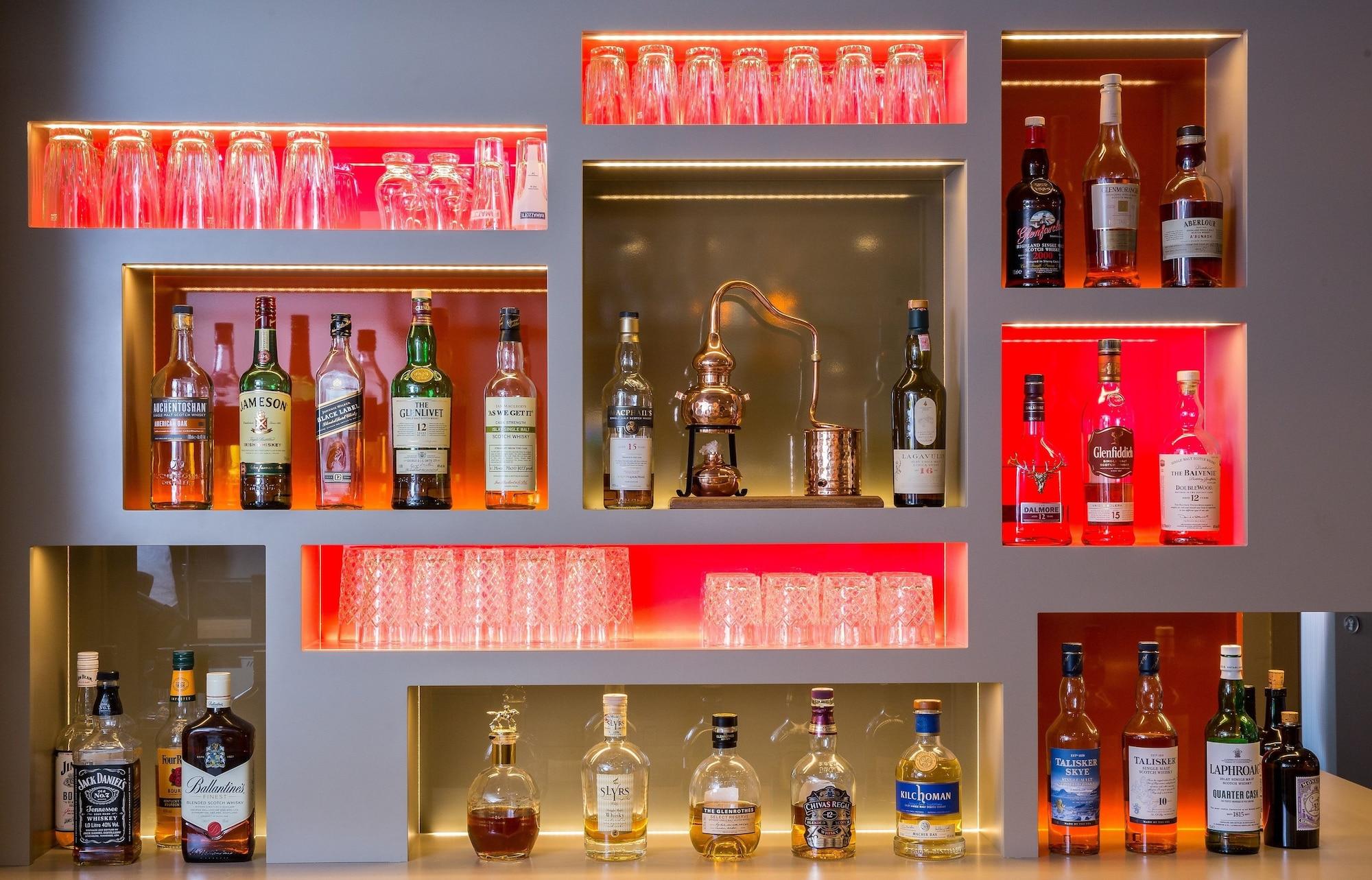 Bar/Salón Hotel Böhler