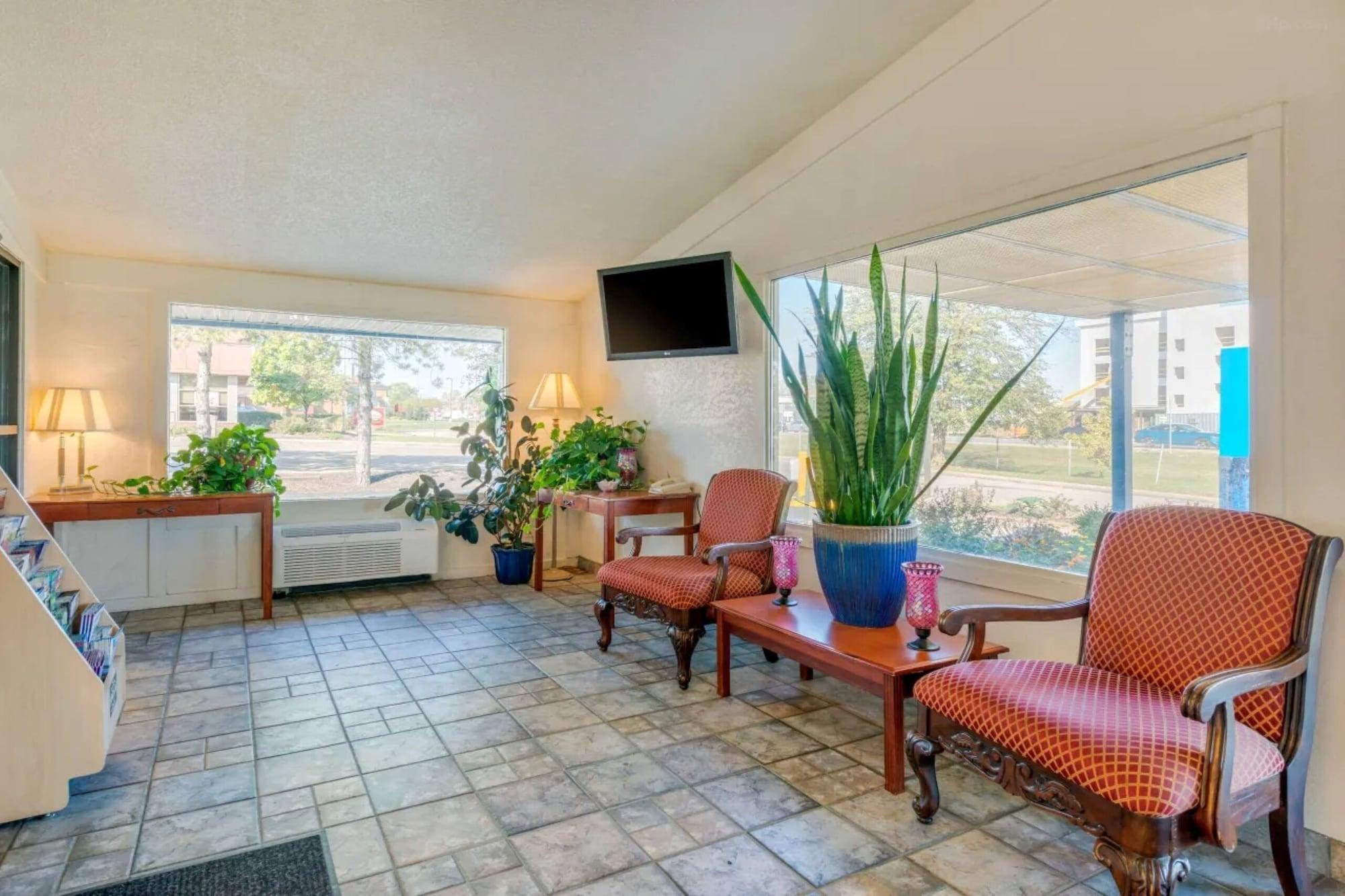 Vista Lobby Hilliard Motor Lodge
