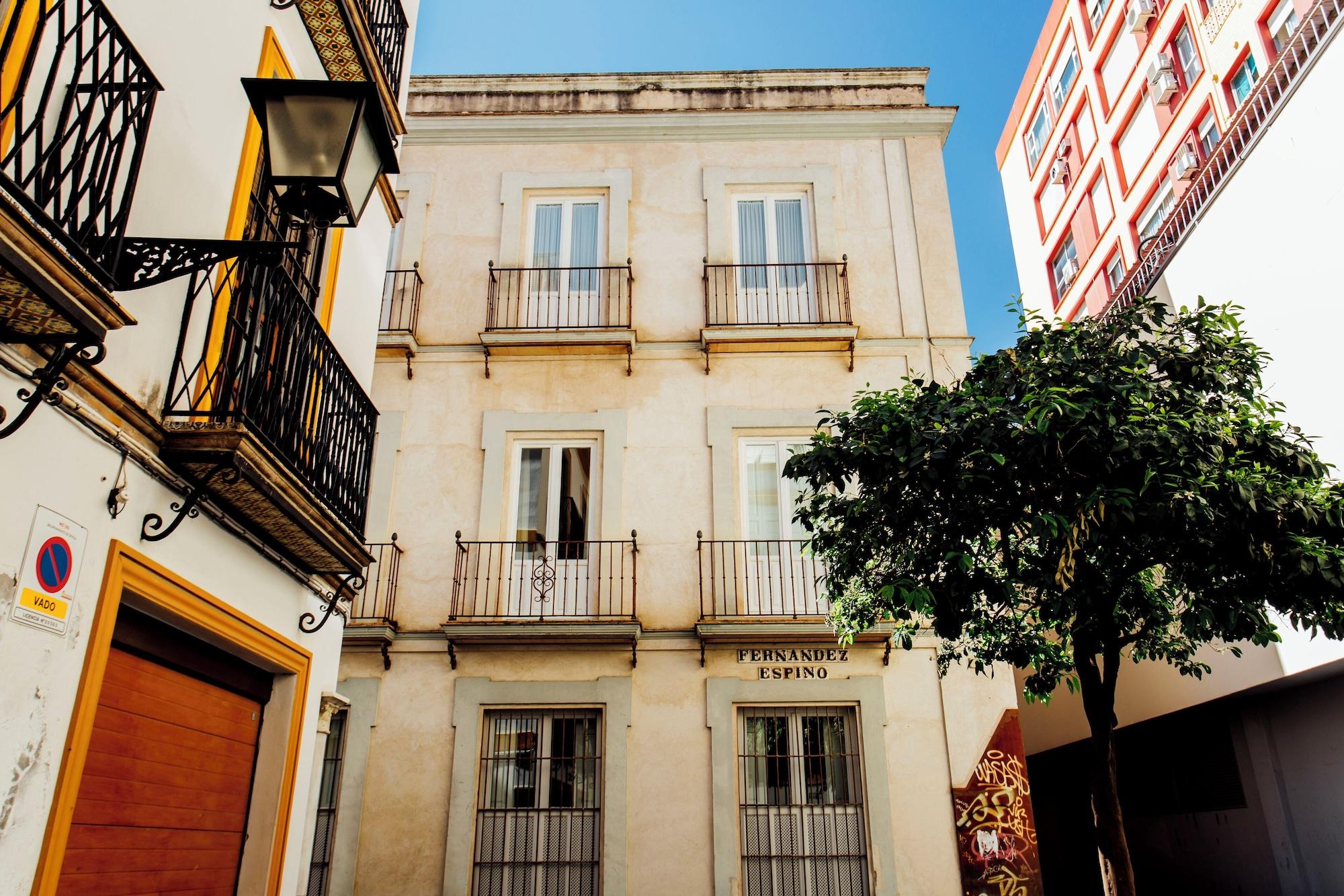 Vista Exterior Casa Patio Siglo XIX