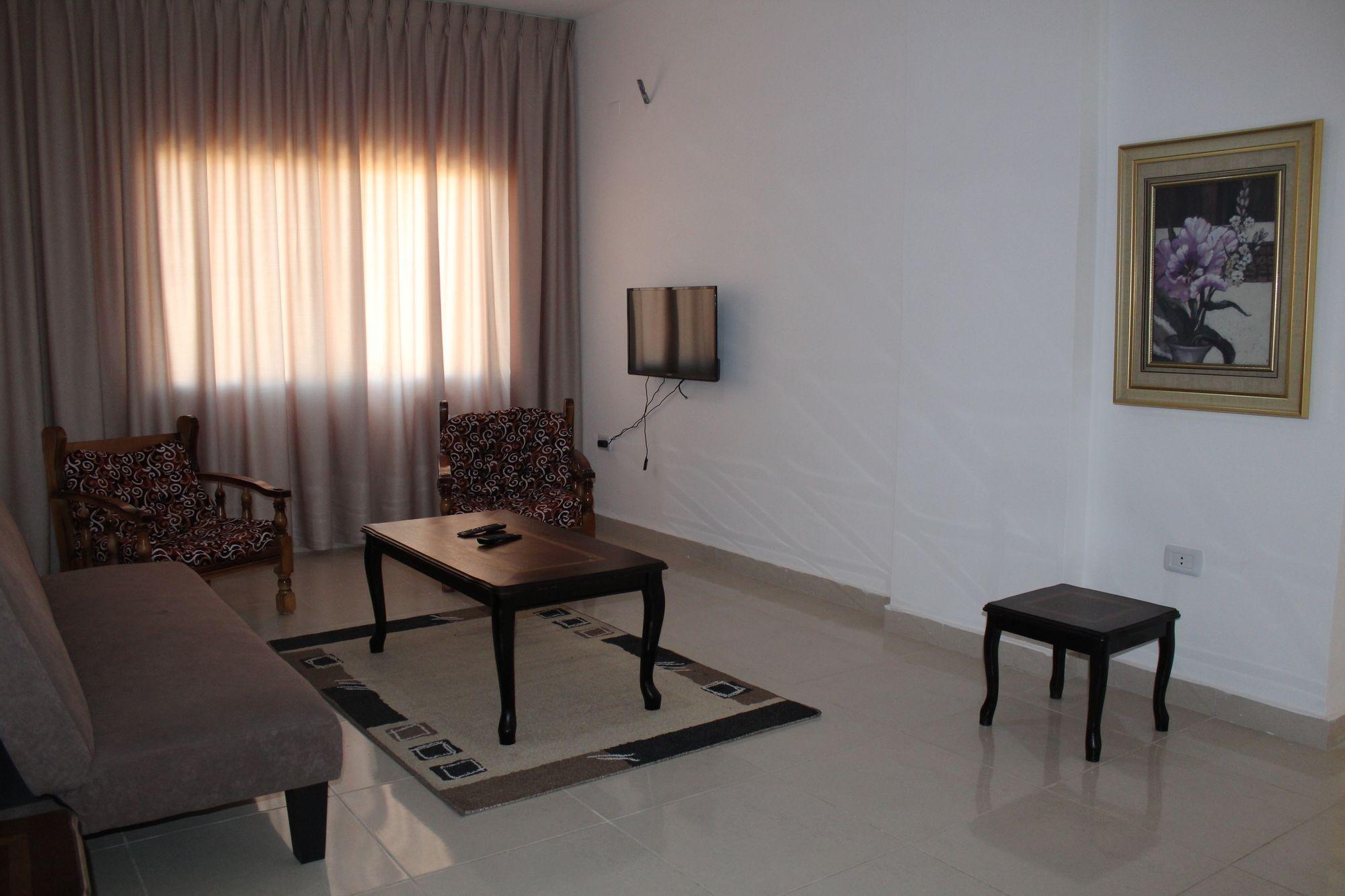 Equipamiento de Habitación Faraseen apartments 1