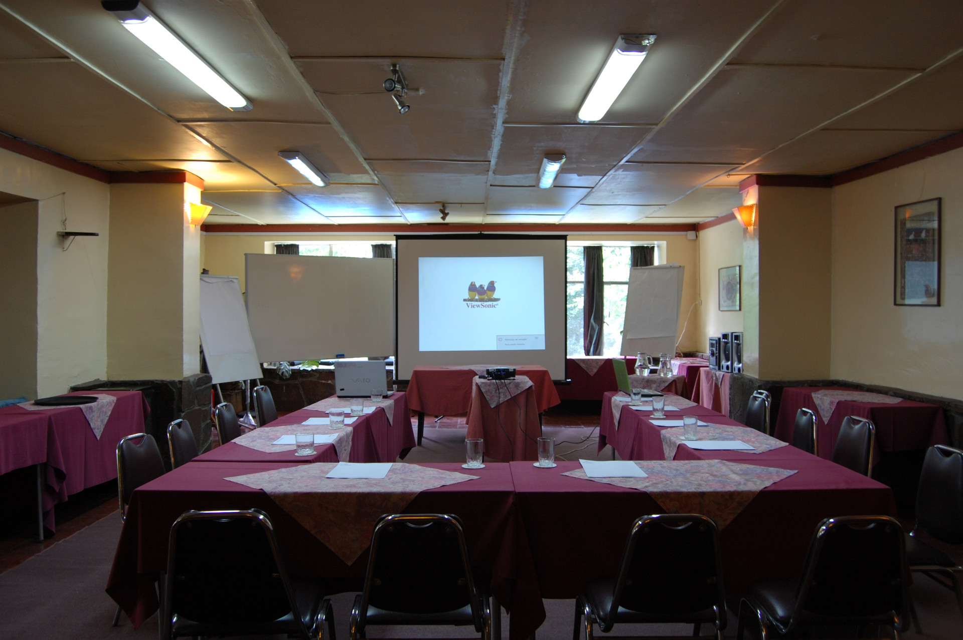 Sala de Reuniones Hosteria Millahue