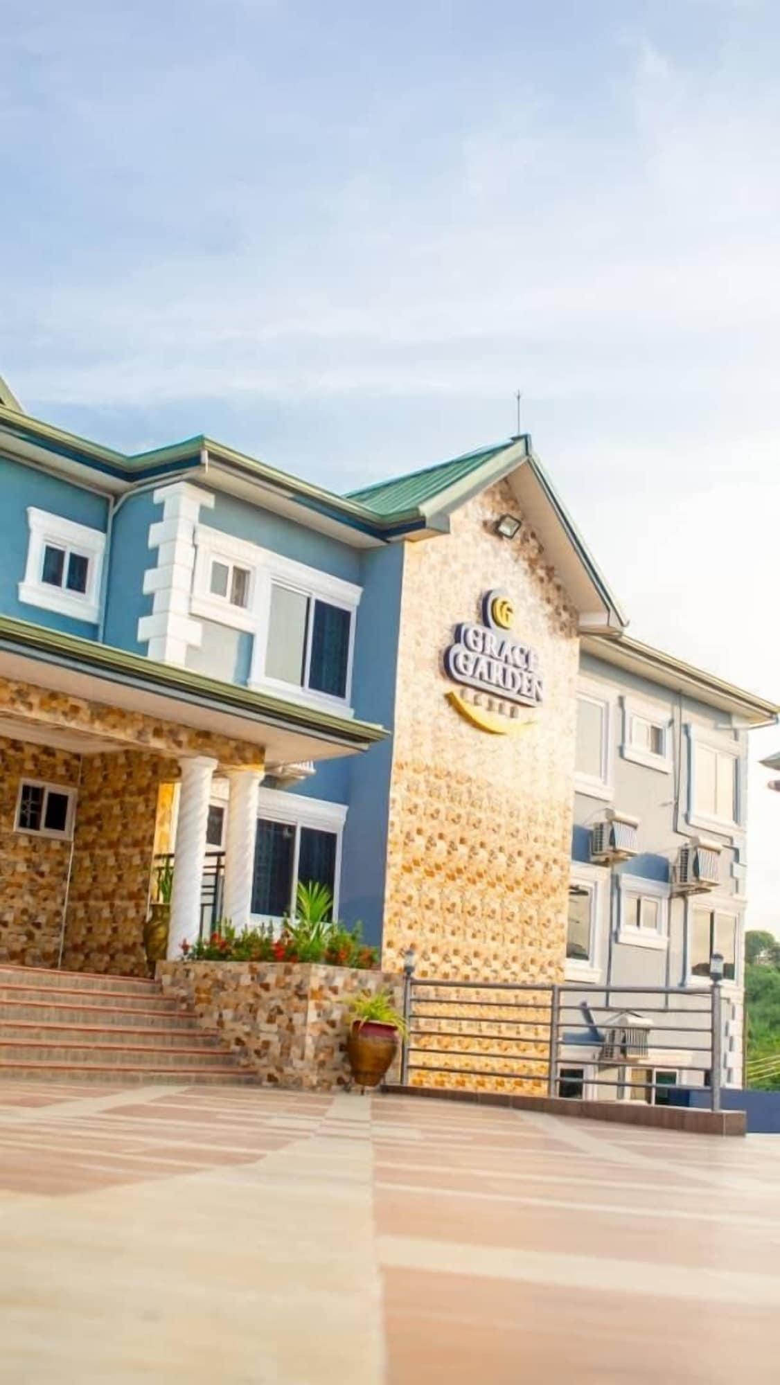 Vista Exterior Grace Garden Hotel
