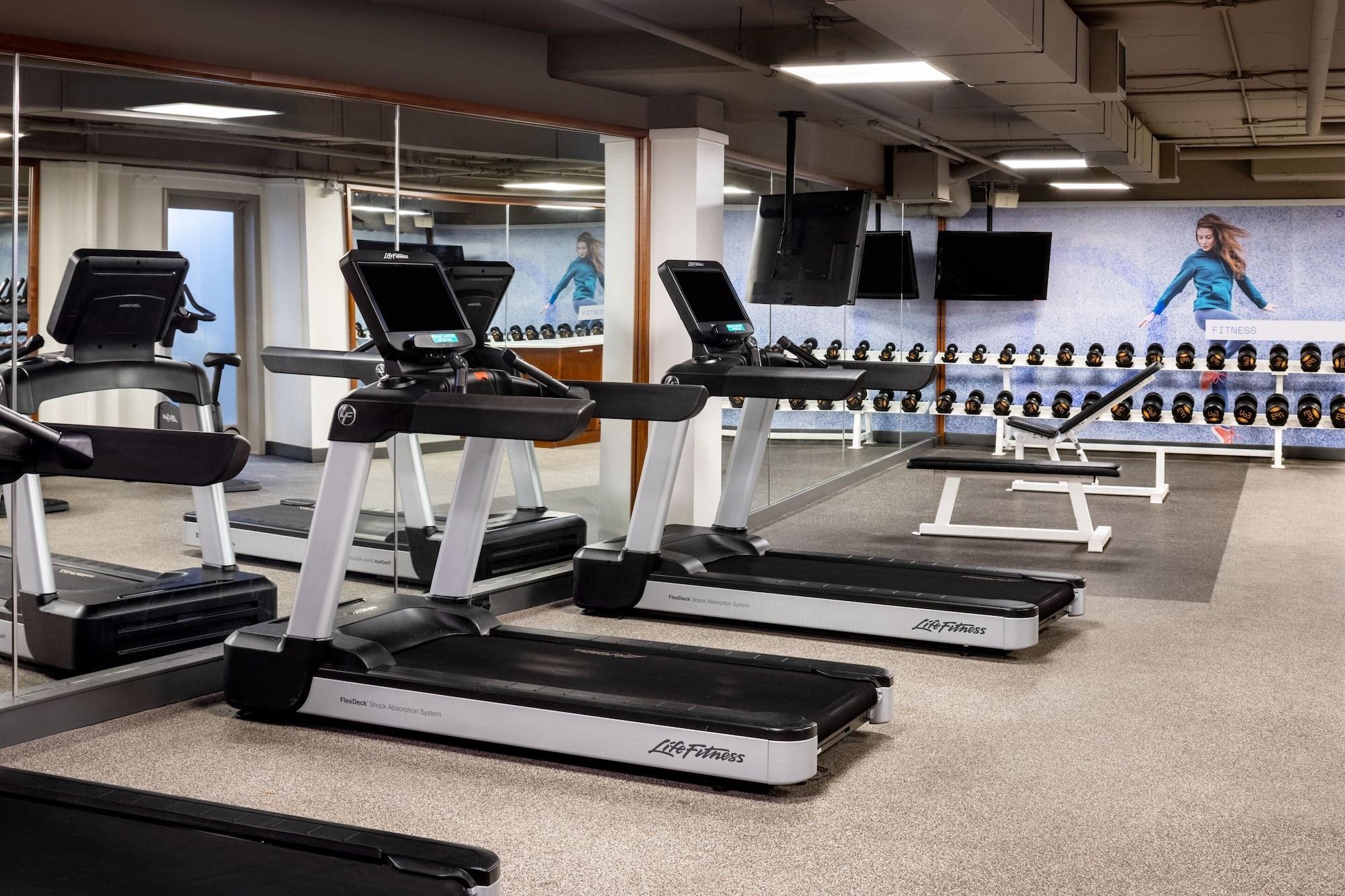 Gimnasio Delta Hotels by Marriott Grand Okanagan Resort