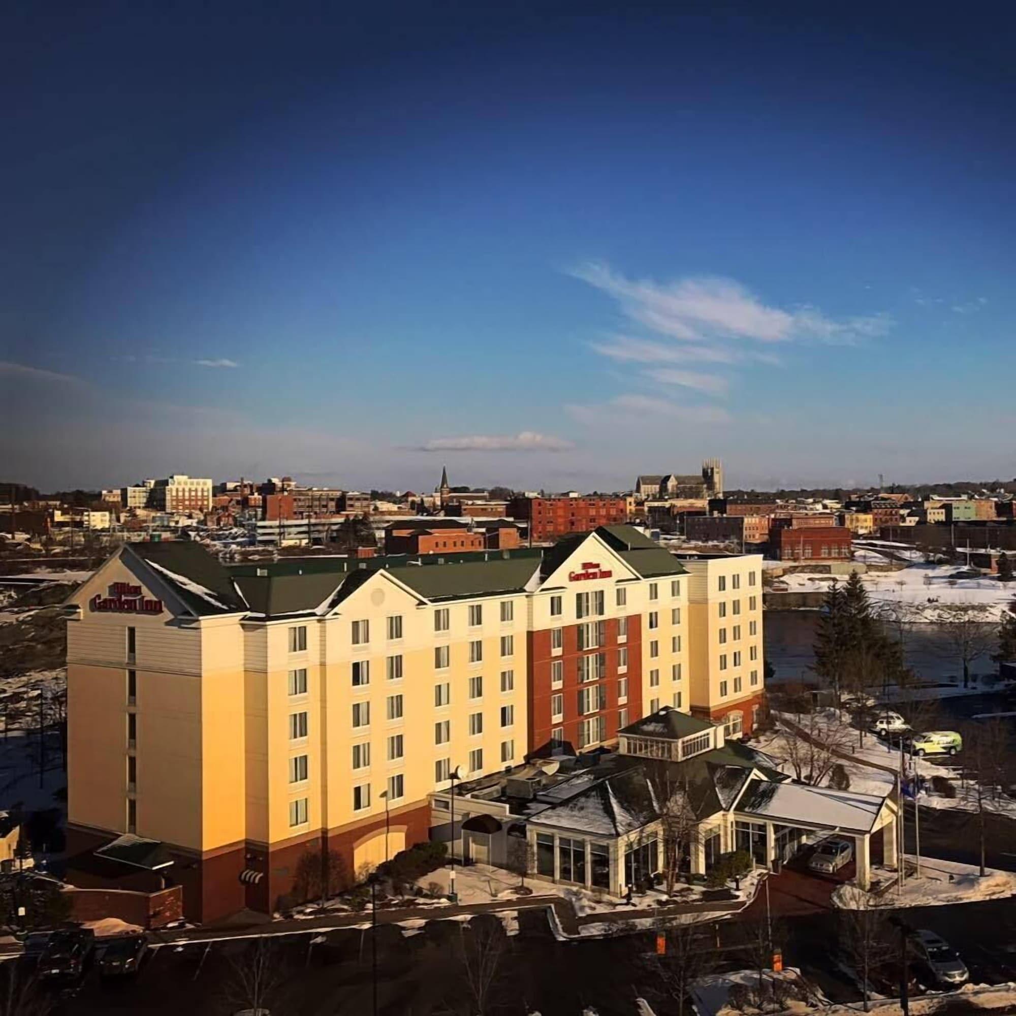 Vista Exterior Hilton Garden Inn Auburn Riverwatch