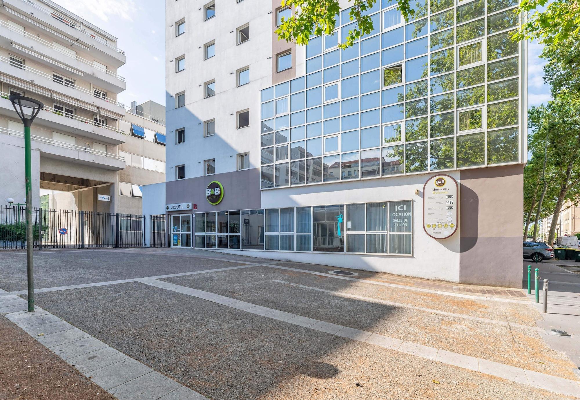 Varios B&B HOTEL Lyon Centre Monplaisir