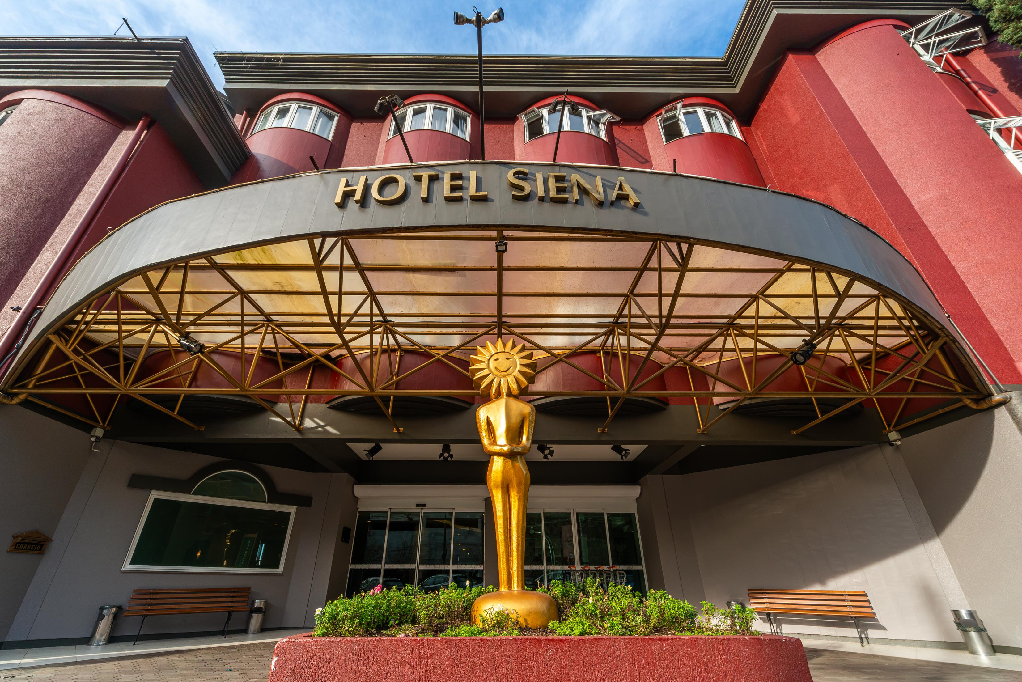 Vista Exterior Hotel Laghetto Siena Gramado