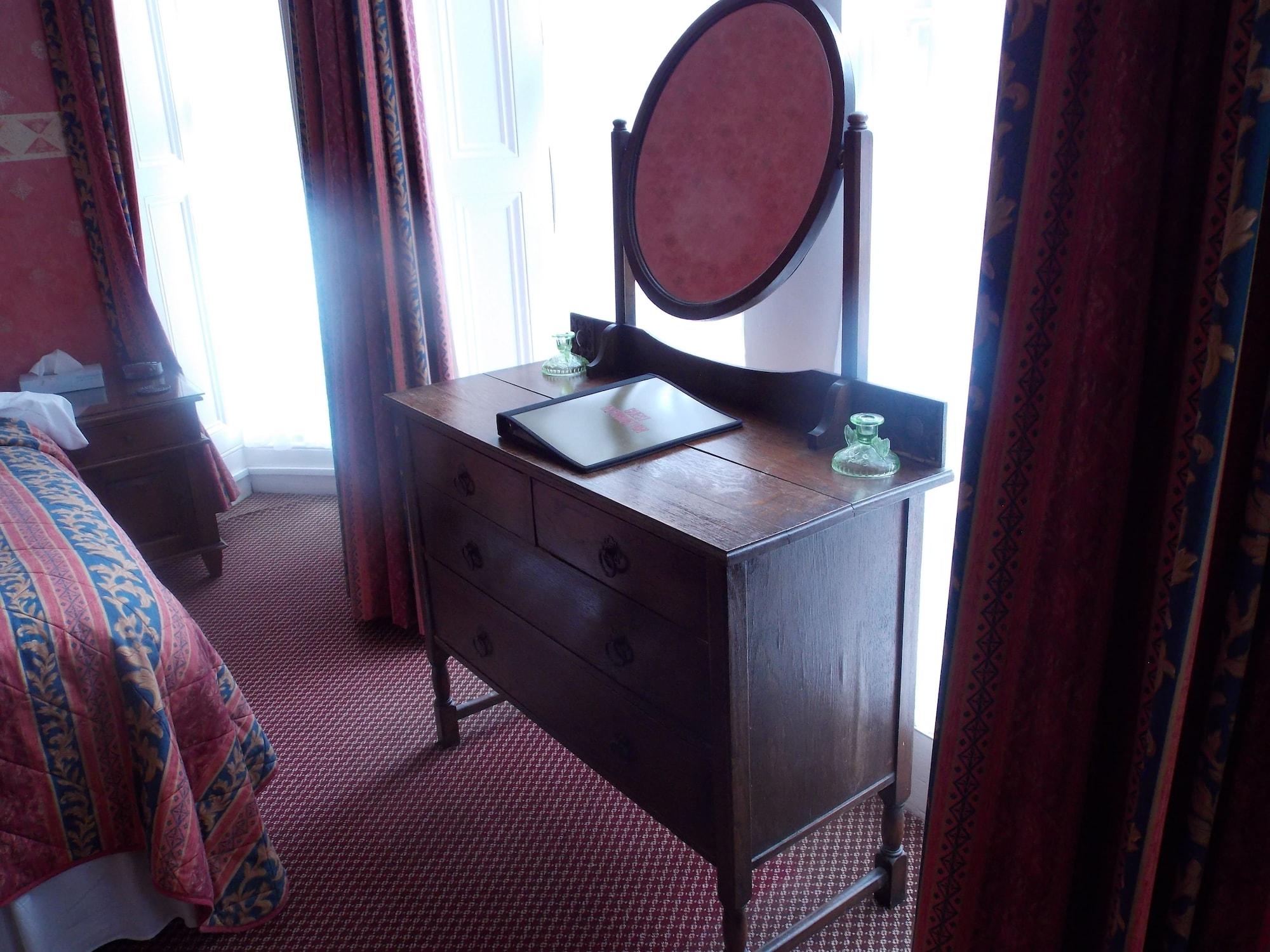 Set de Habitación The Darnley Hotel