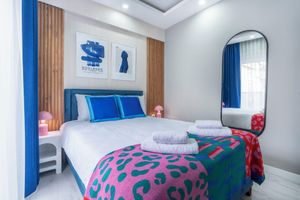 Alquiler Vacacional - Central 1BR for Couples & Digital Nomads Near AVM - Pink