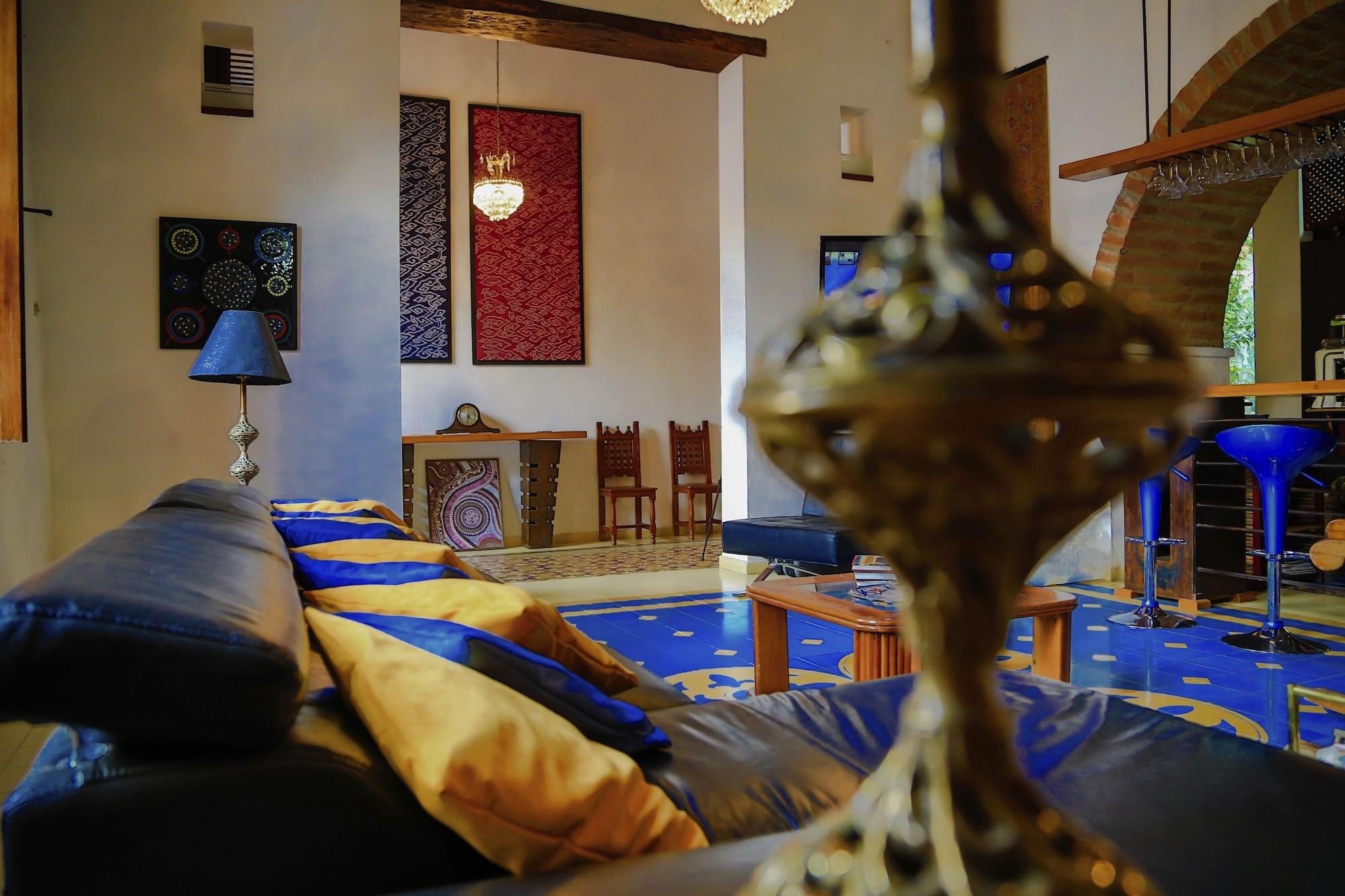 Bar/Salón Casa de Isabella, a Kali Hotel