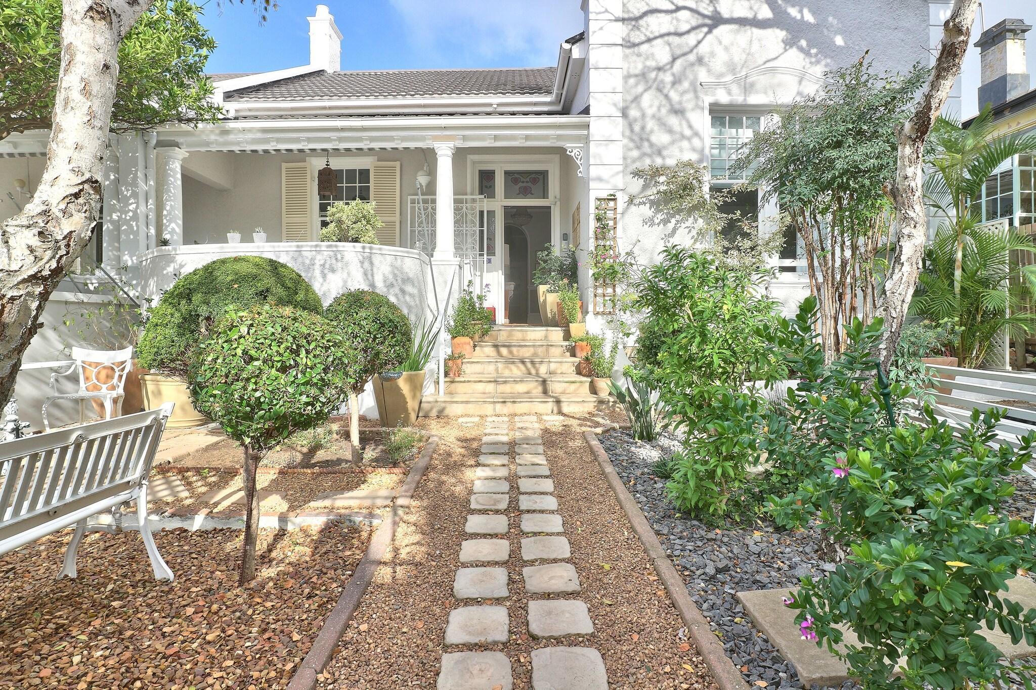 Vista Exterior Parker Cottage