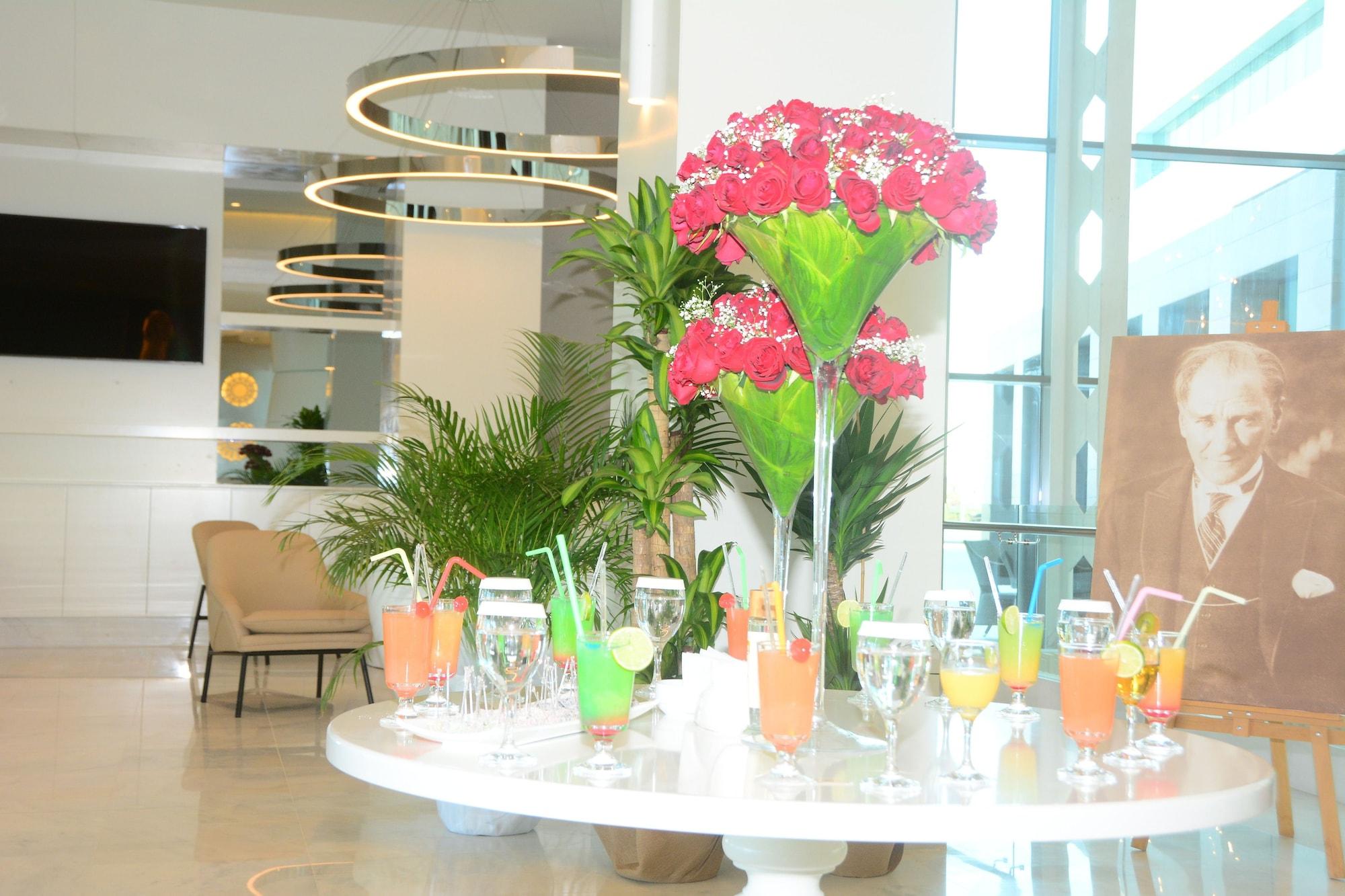 Vista Lobby Wind of Lara Hotel and SPA