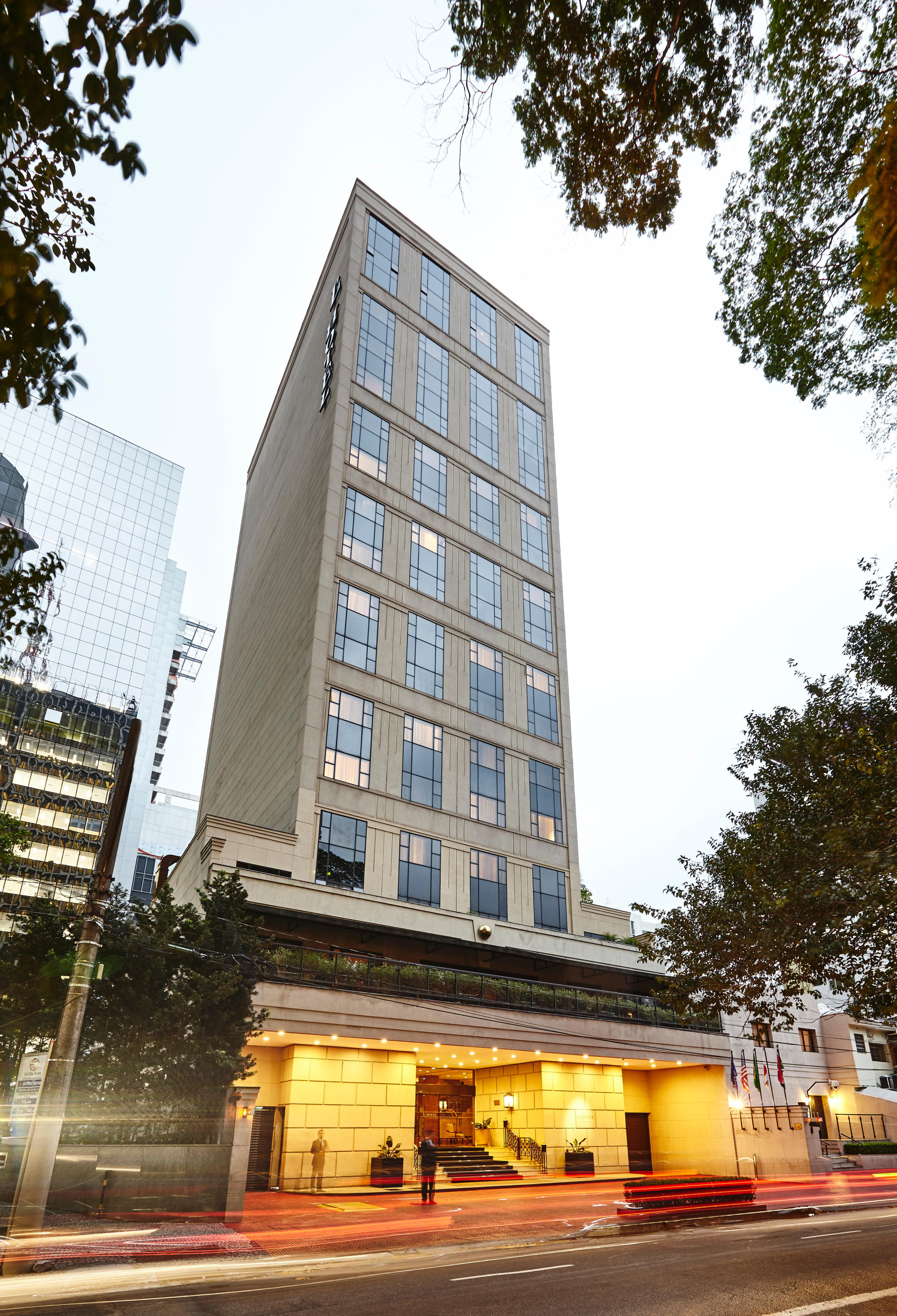 Vista Exterior L'Hotel PortoBay São Paulo
