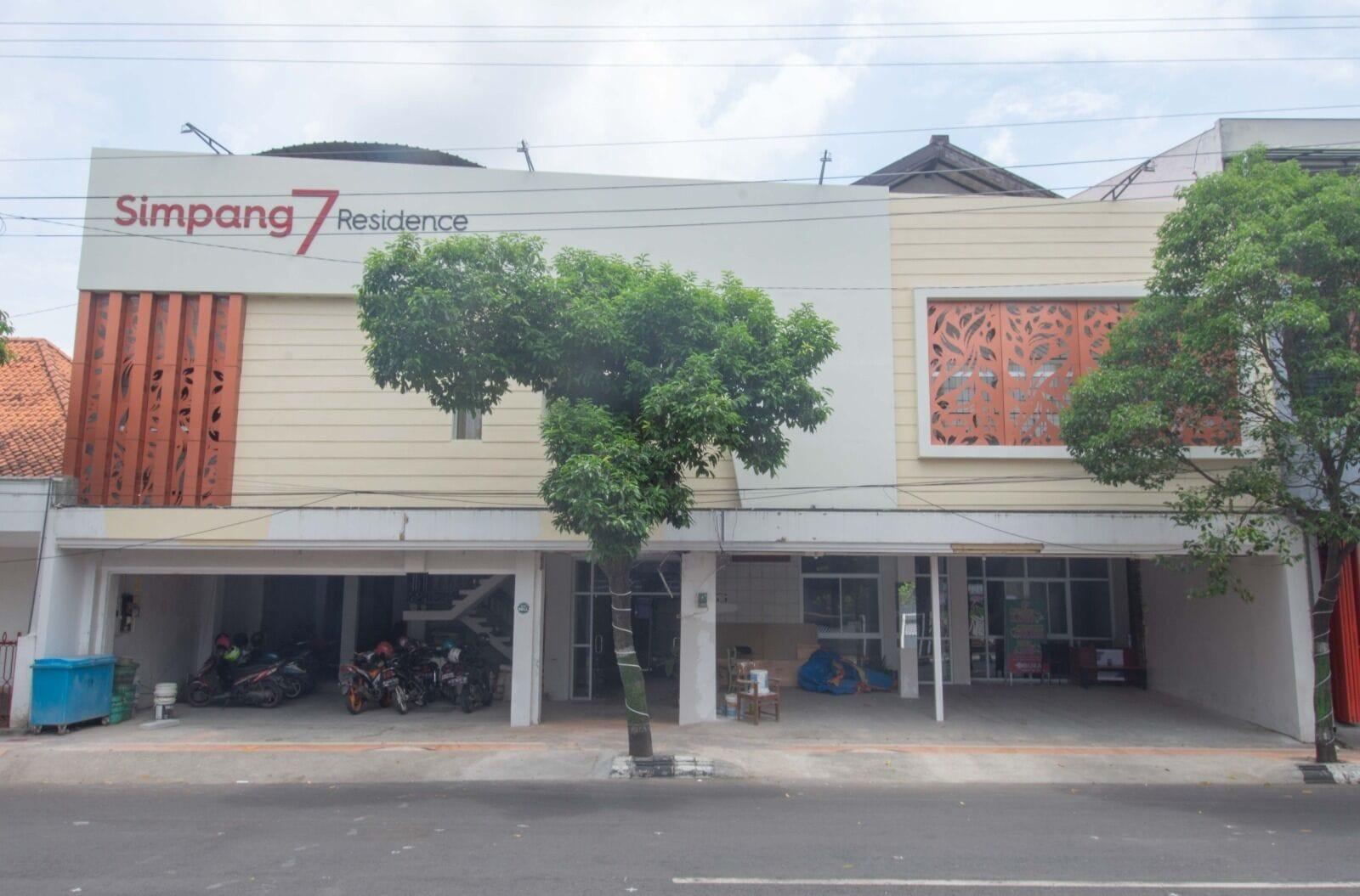 Varios Simpang 7 Residence