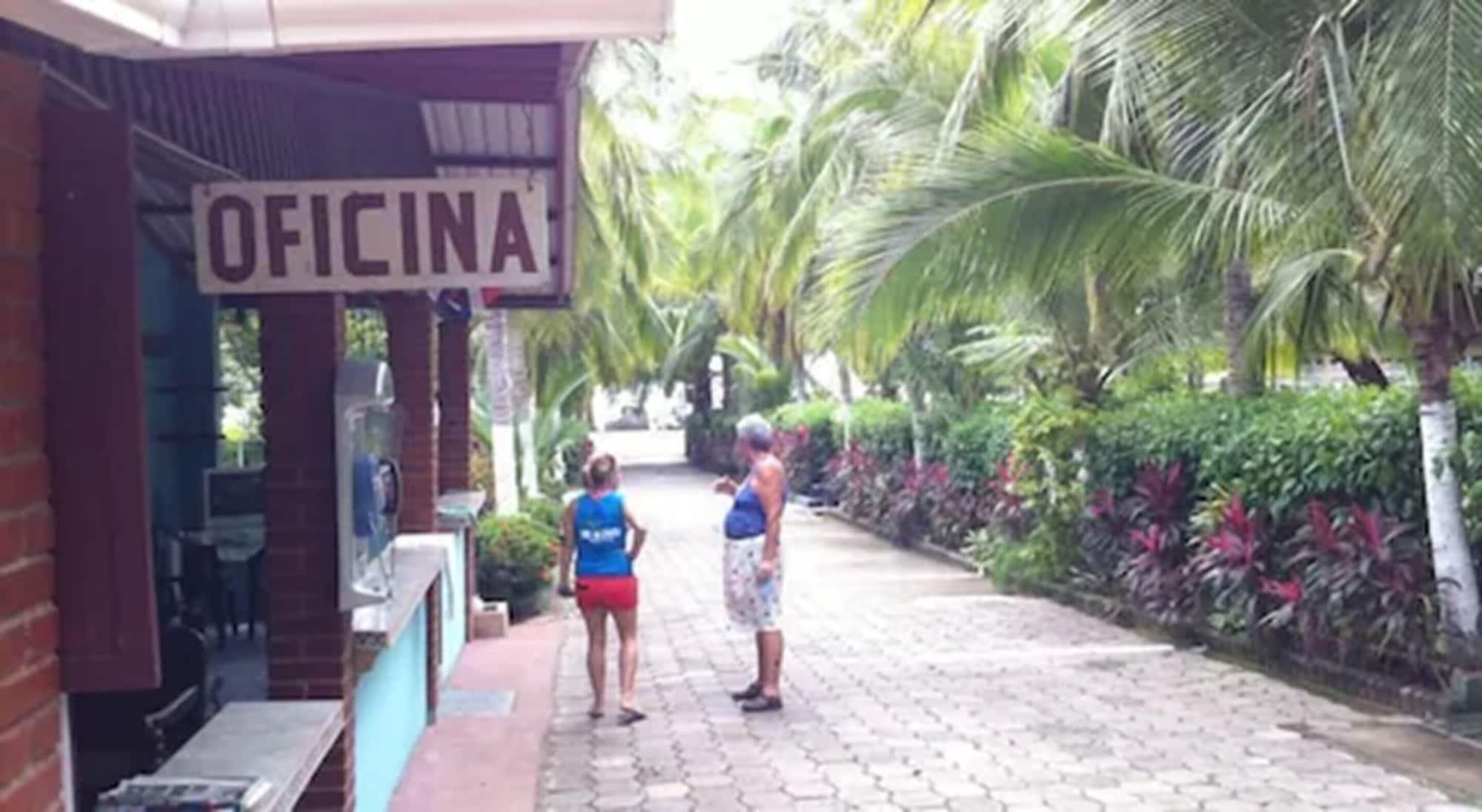 Vista Lobby Cabinas Marielos