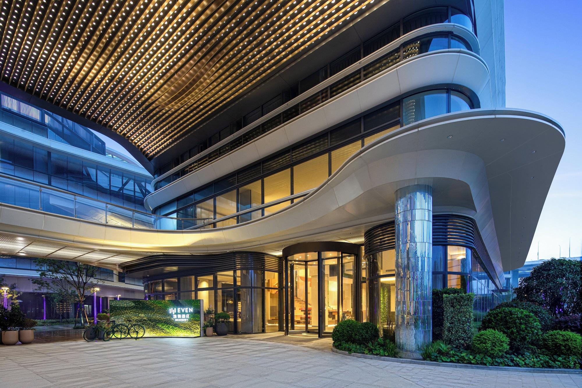 Vista Exterior EVEN Hotel Shanghai Hongqiao CBD by IHG
