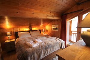 Alquiler Vacacional - Luxurious six-bedroom chalet. 800m to ski lifts. Fast fibre wi-fi